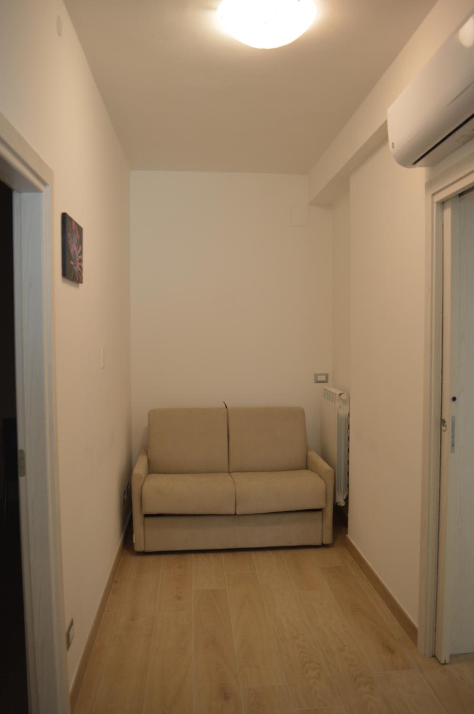 Photo 34