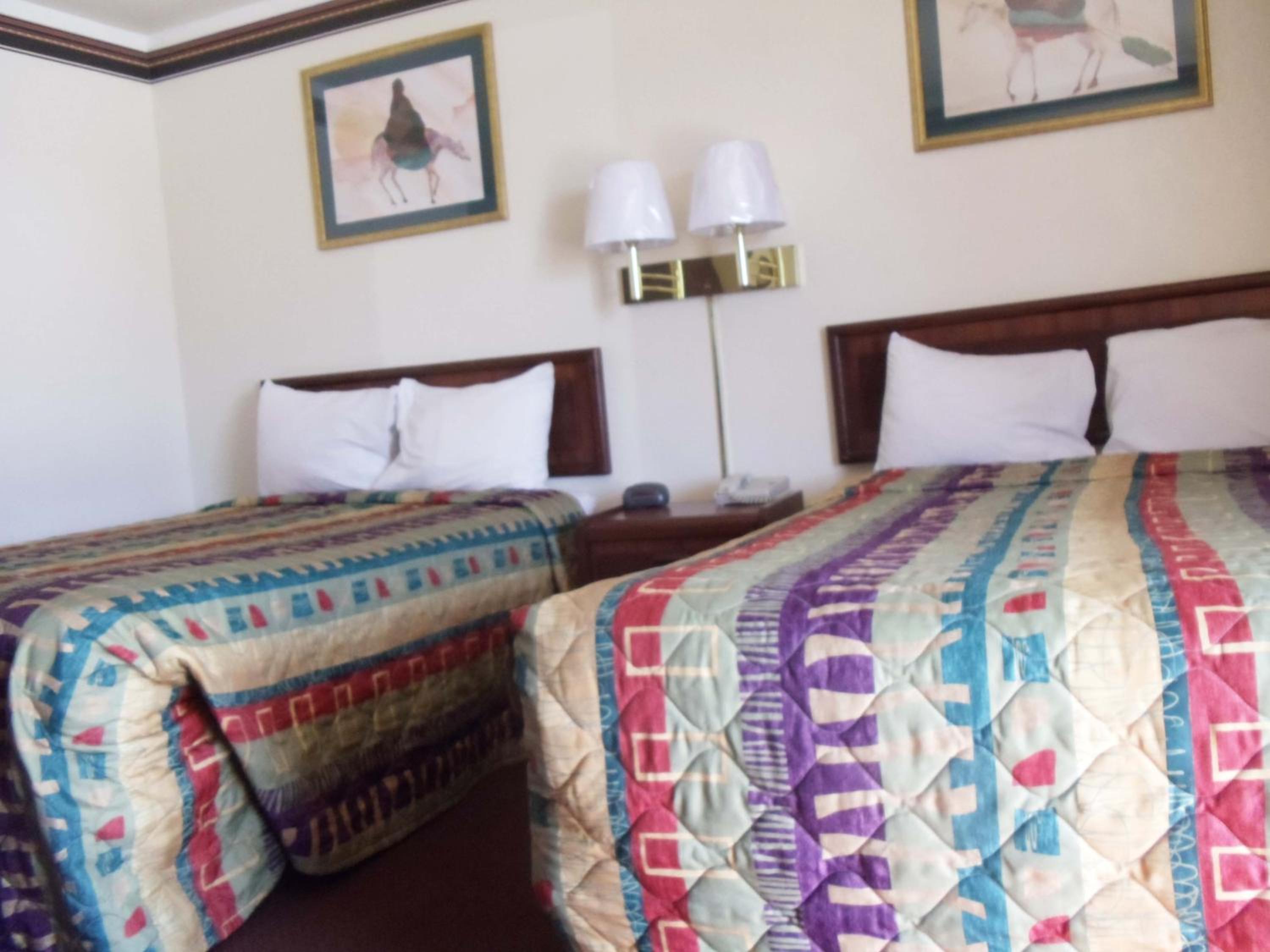 Antlers Budget Inn