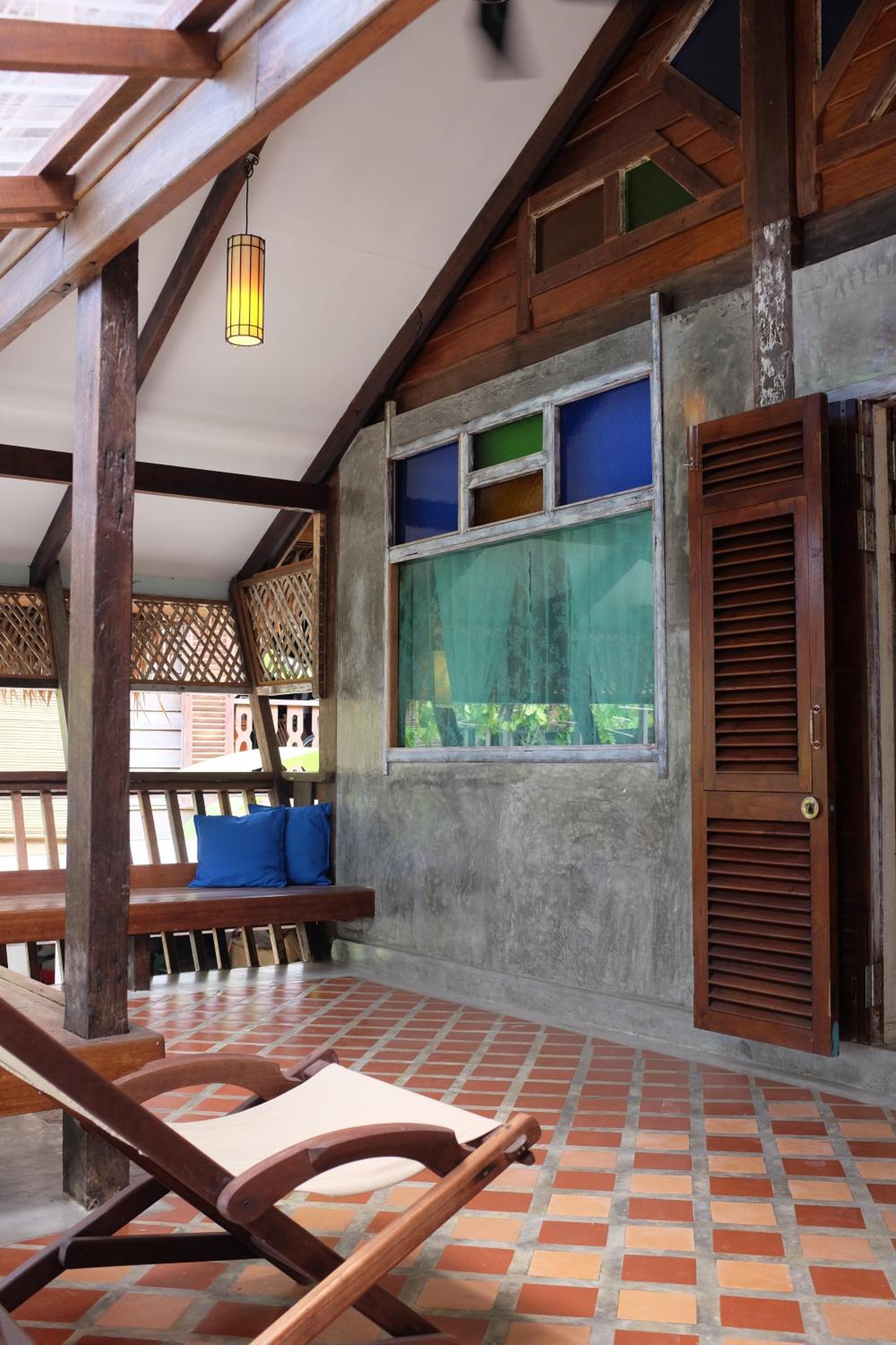 Panji Panji Tropical Wooden Home