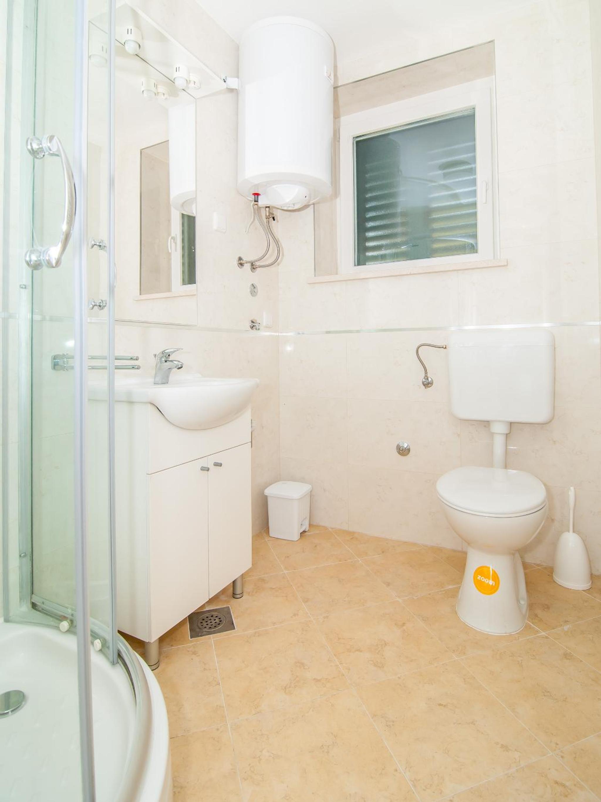 Avenue Apartment