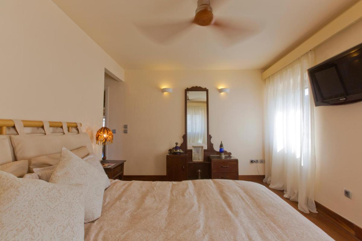 Tenedos Loft Apartment photo 4