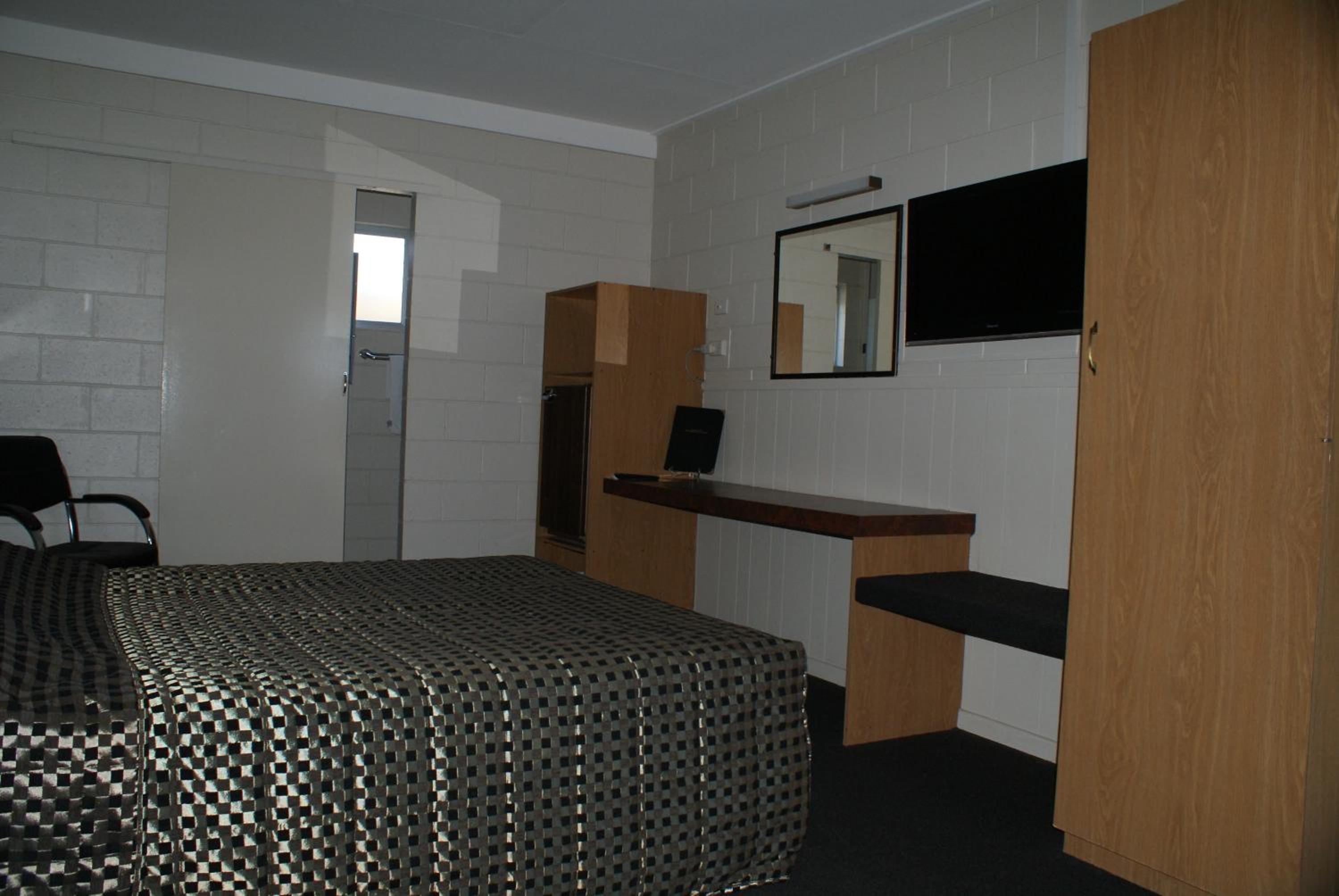 Black Diamond Motel