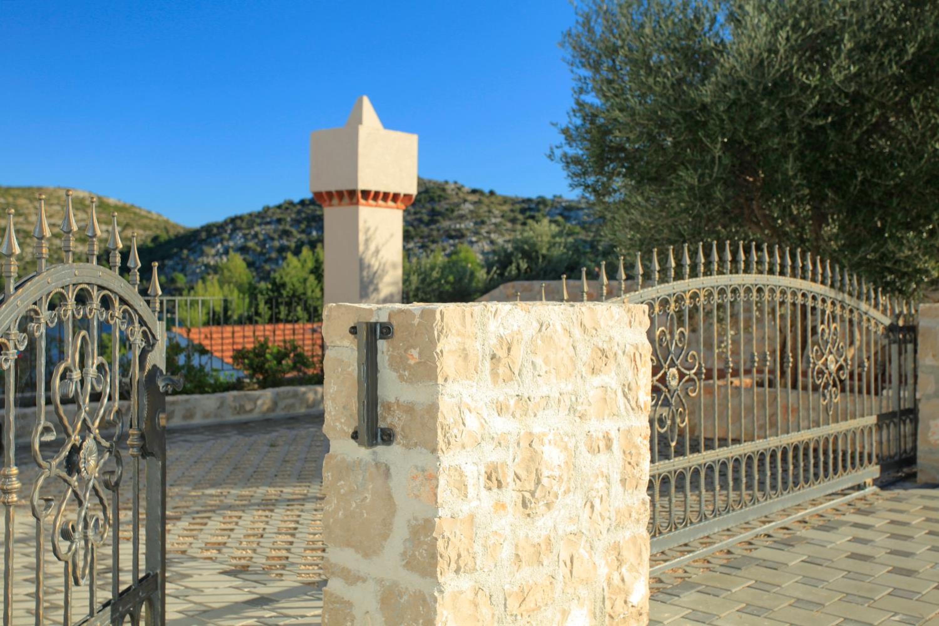 Villa Tapenade