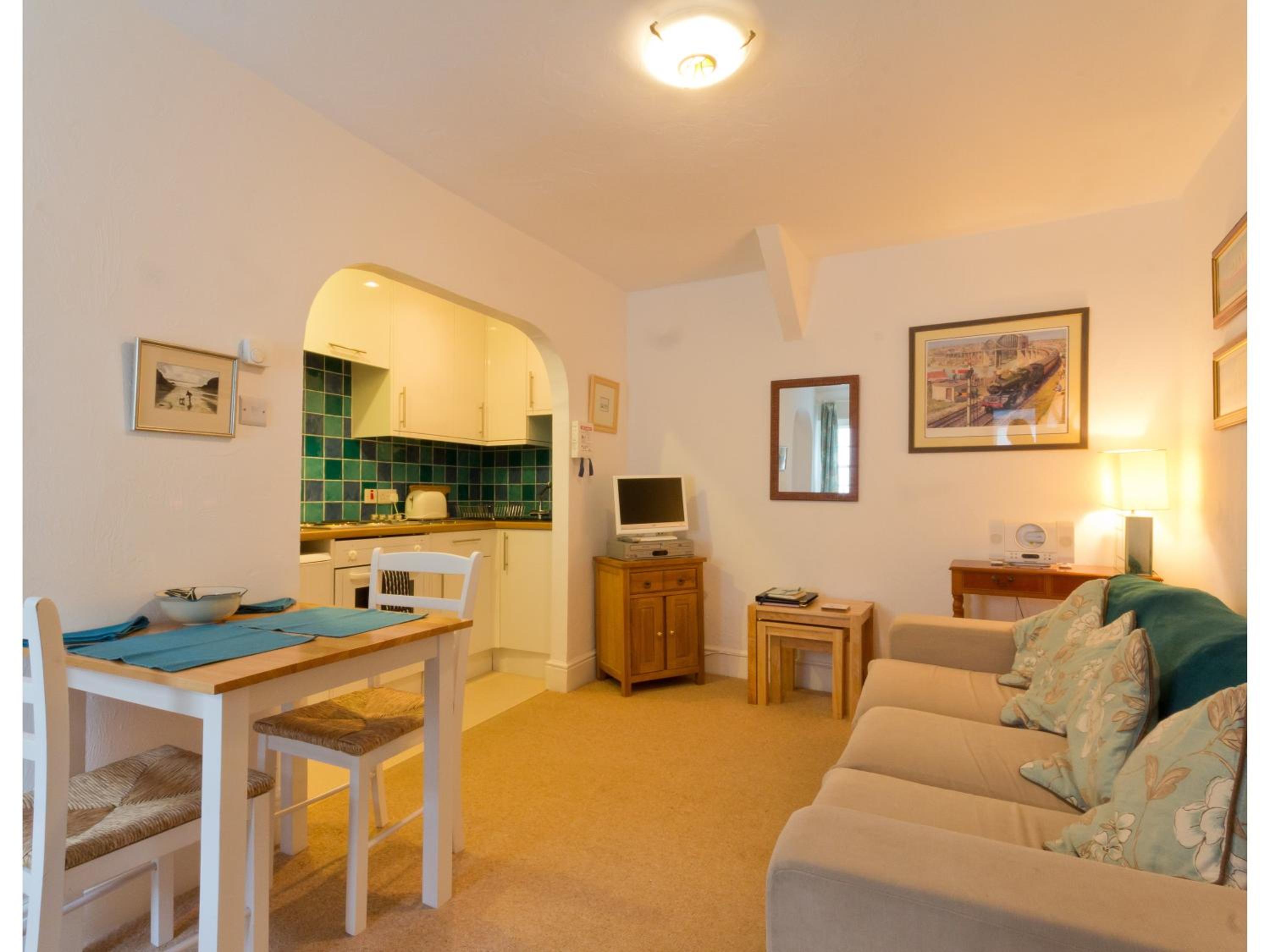 Looe Vacations - Sand Martin - Property Image 23