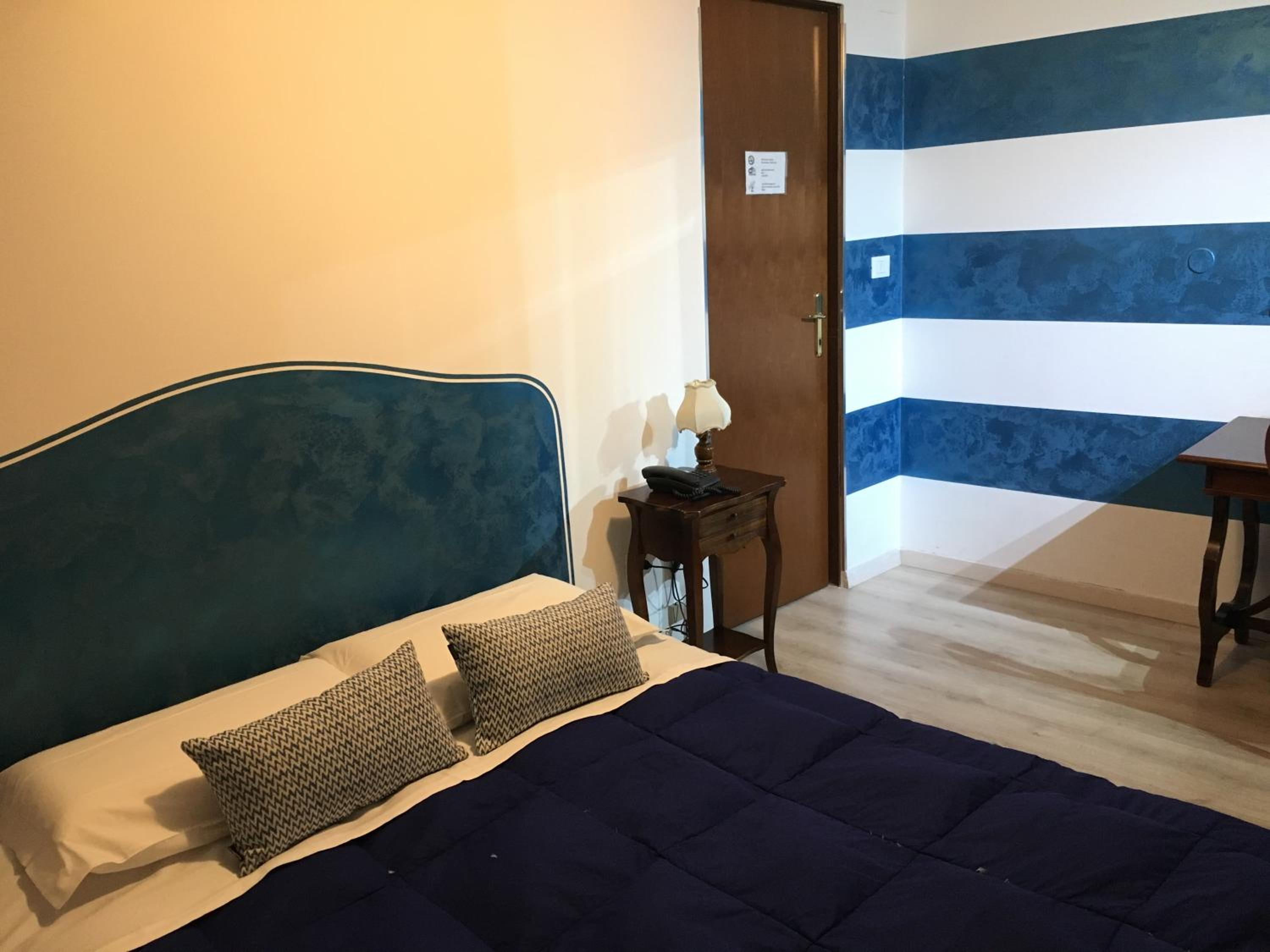 Palazzo Lion Morosini - Check in presso Locanda Ai Santi Apostoli