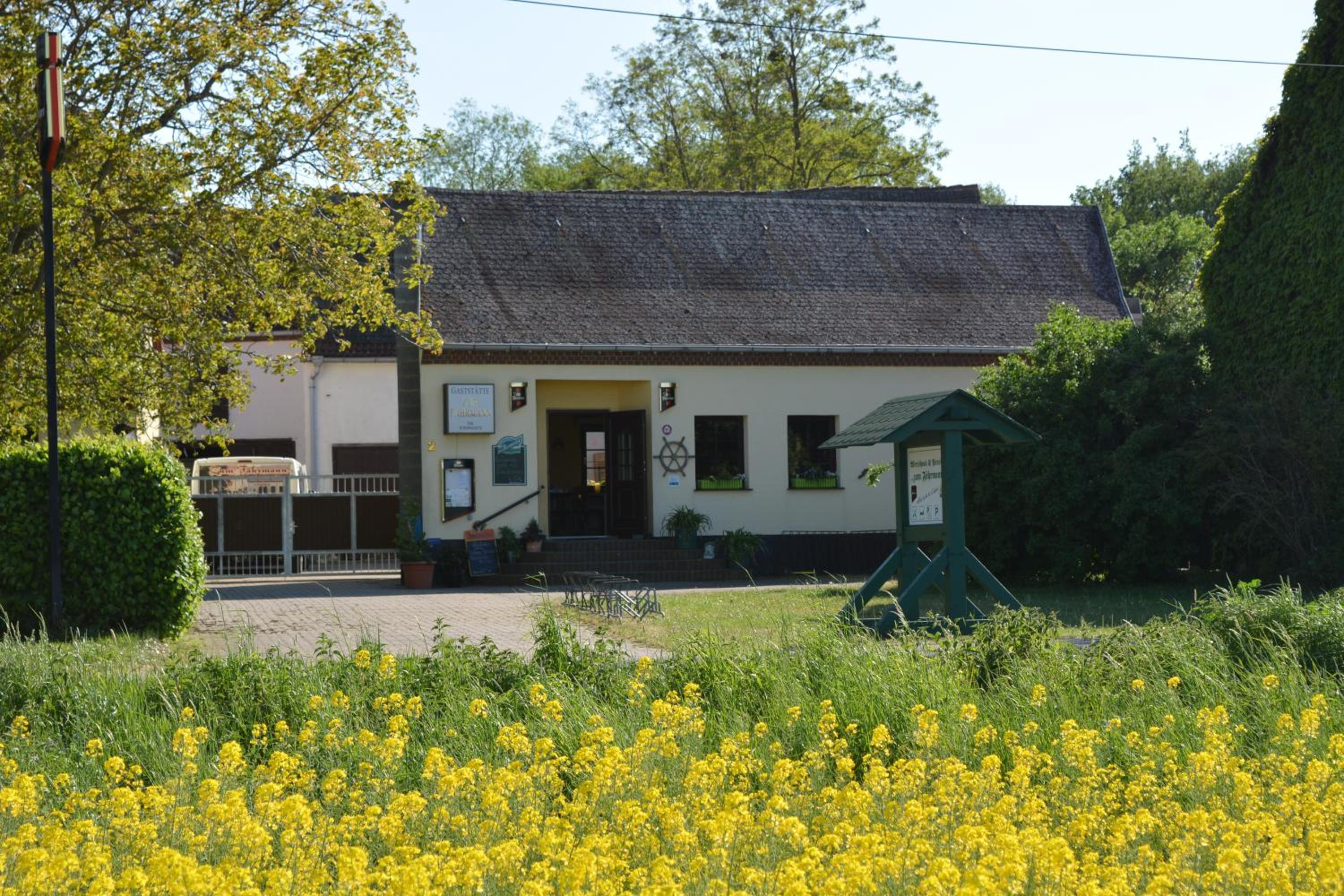 Gaststätte "Zum Fährmann" view 2