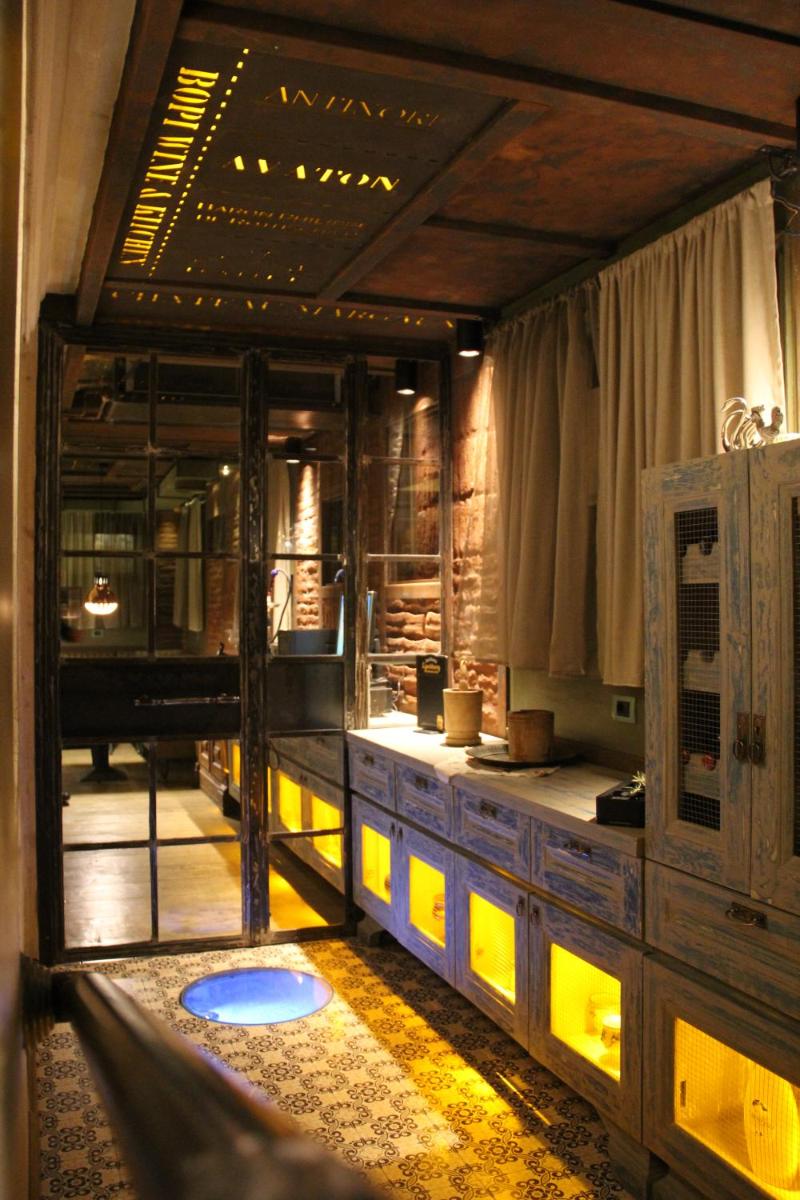 hotel reception
