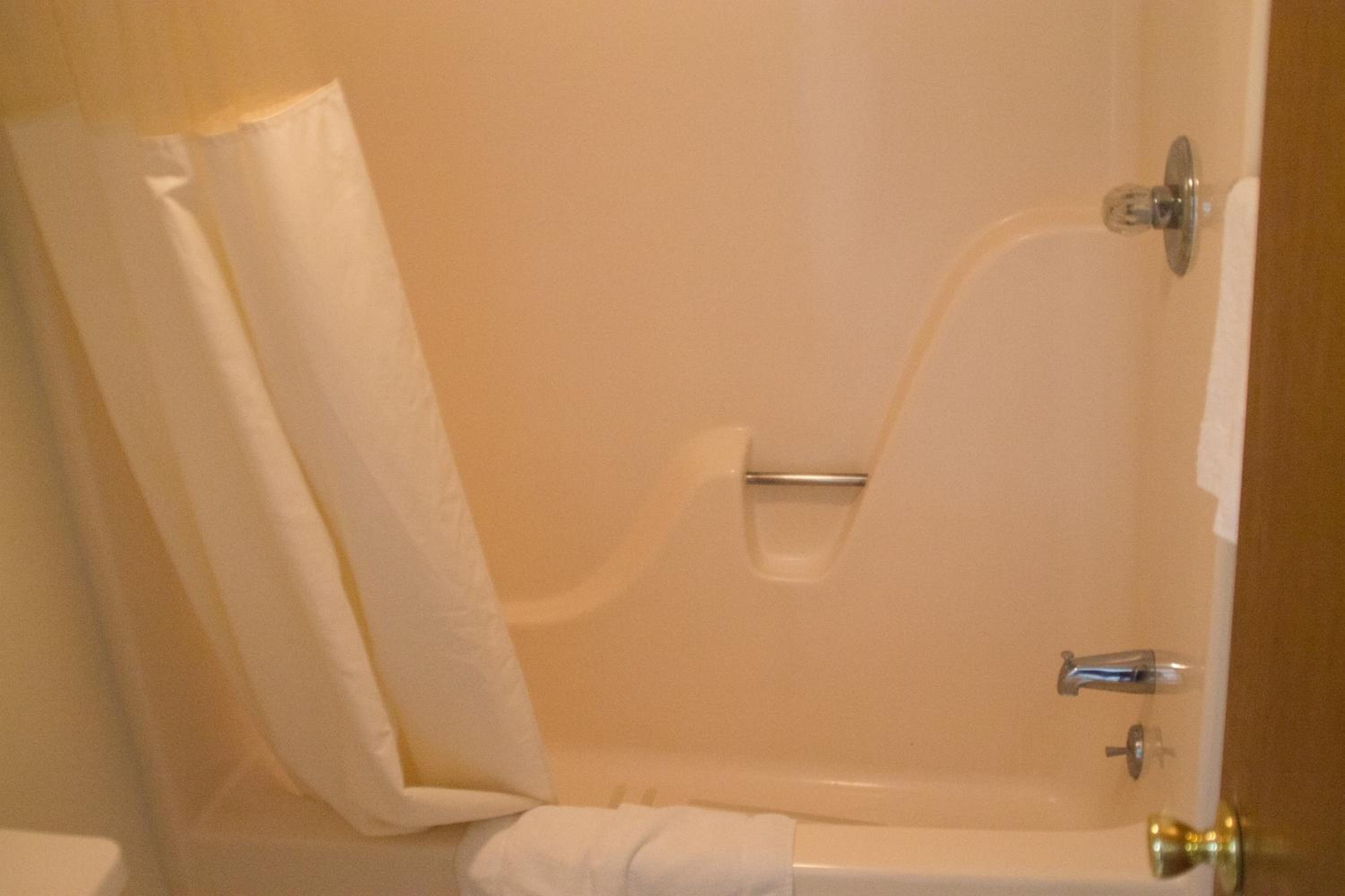 Tazewell Motor Lodge