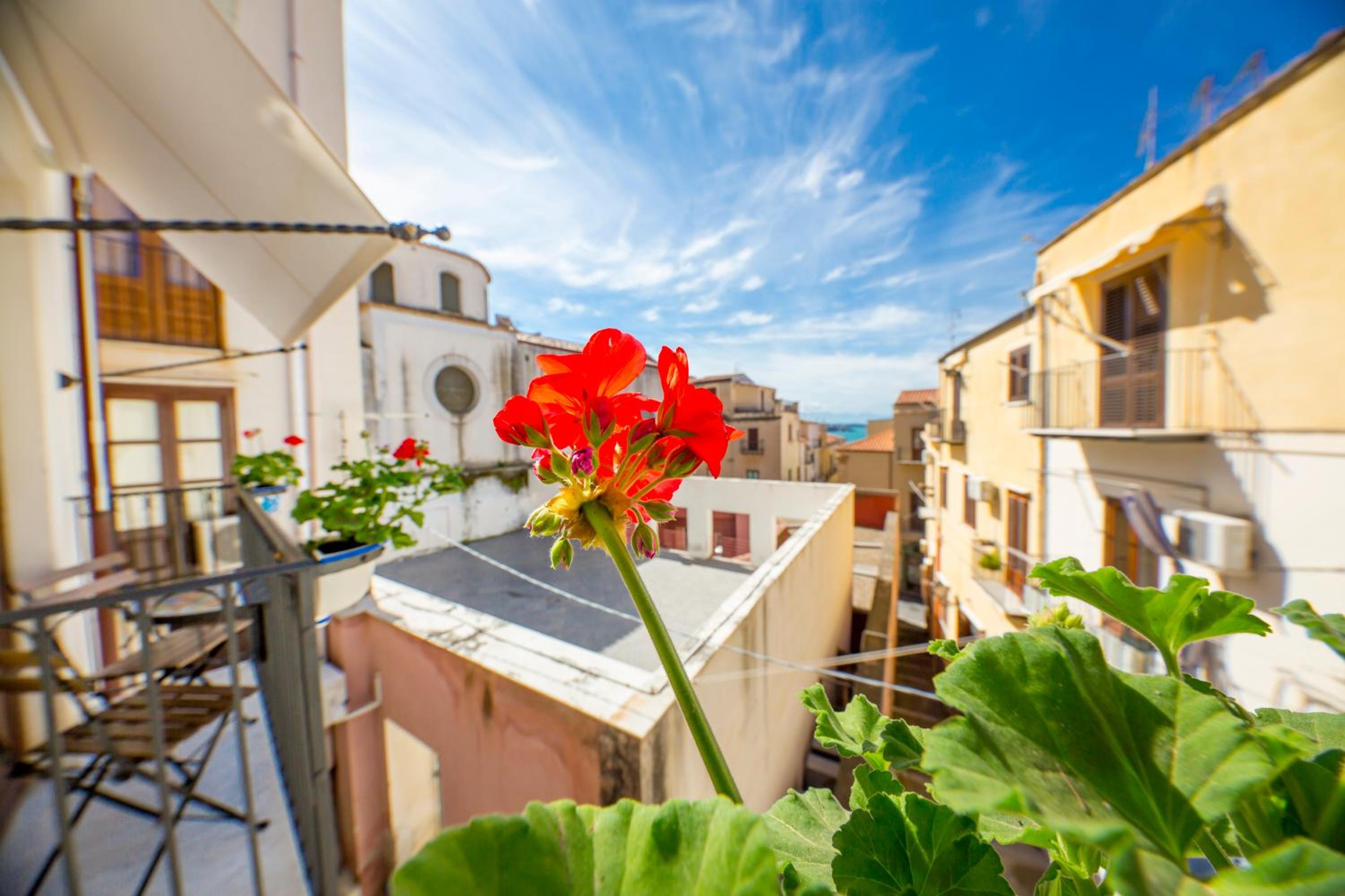 Cefalu in Blu