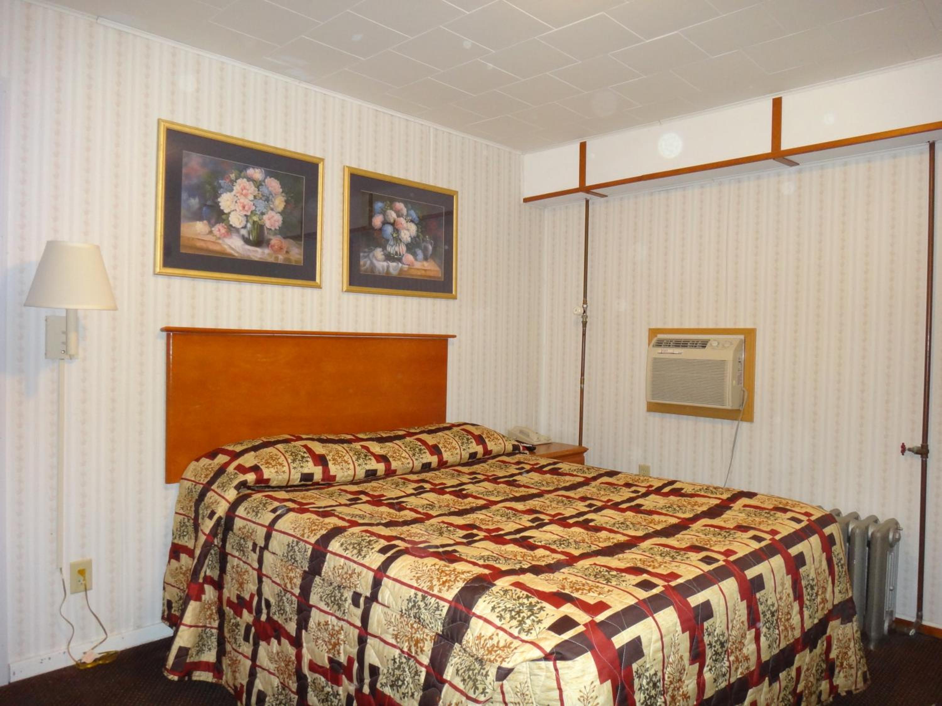 Pine Ridge Motel
