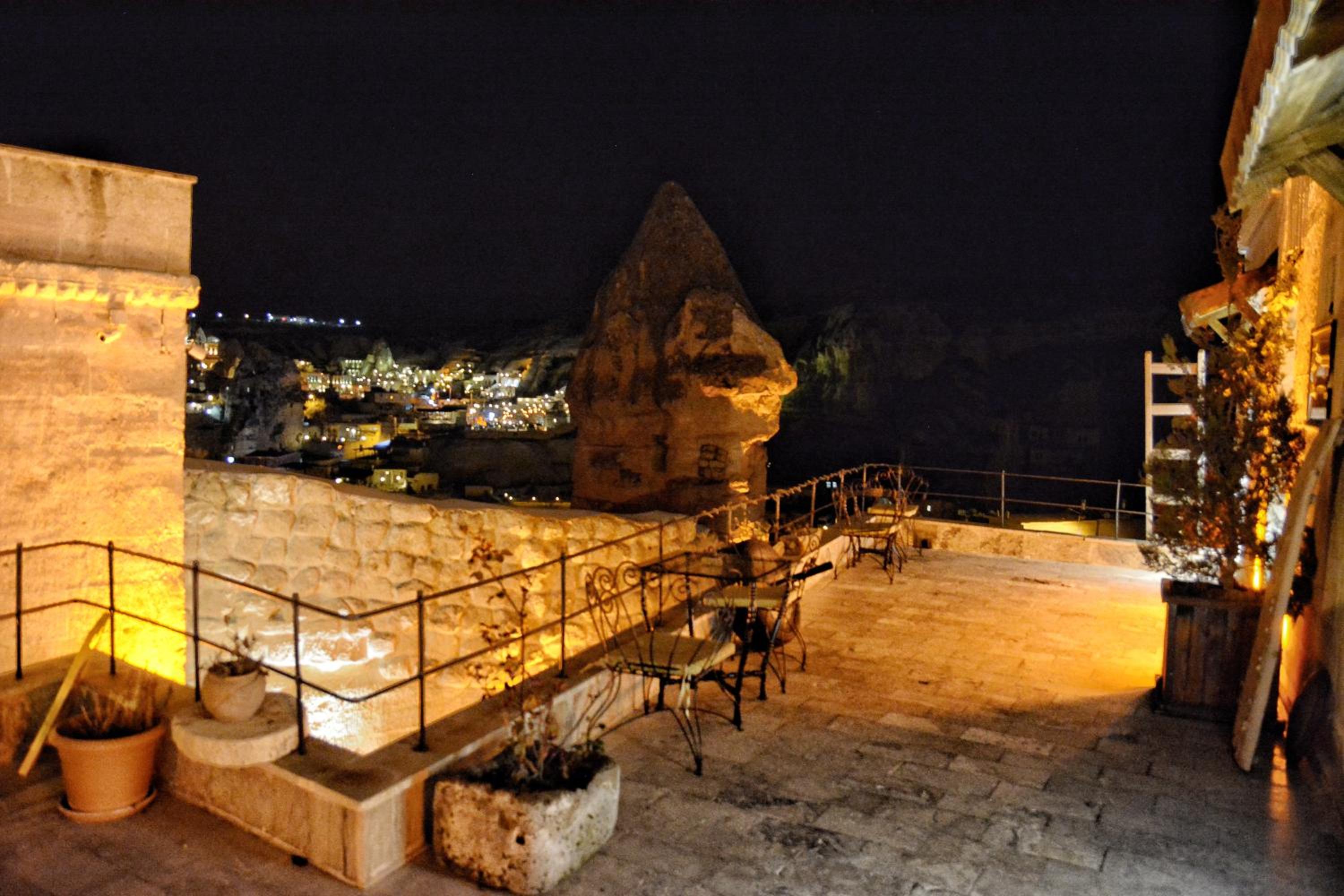 Emit Cave Hotel - Image 76