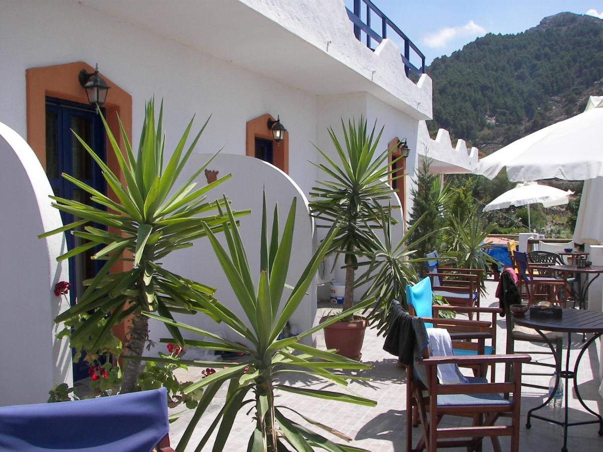 outdoor BBQ area