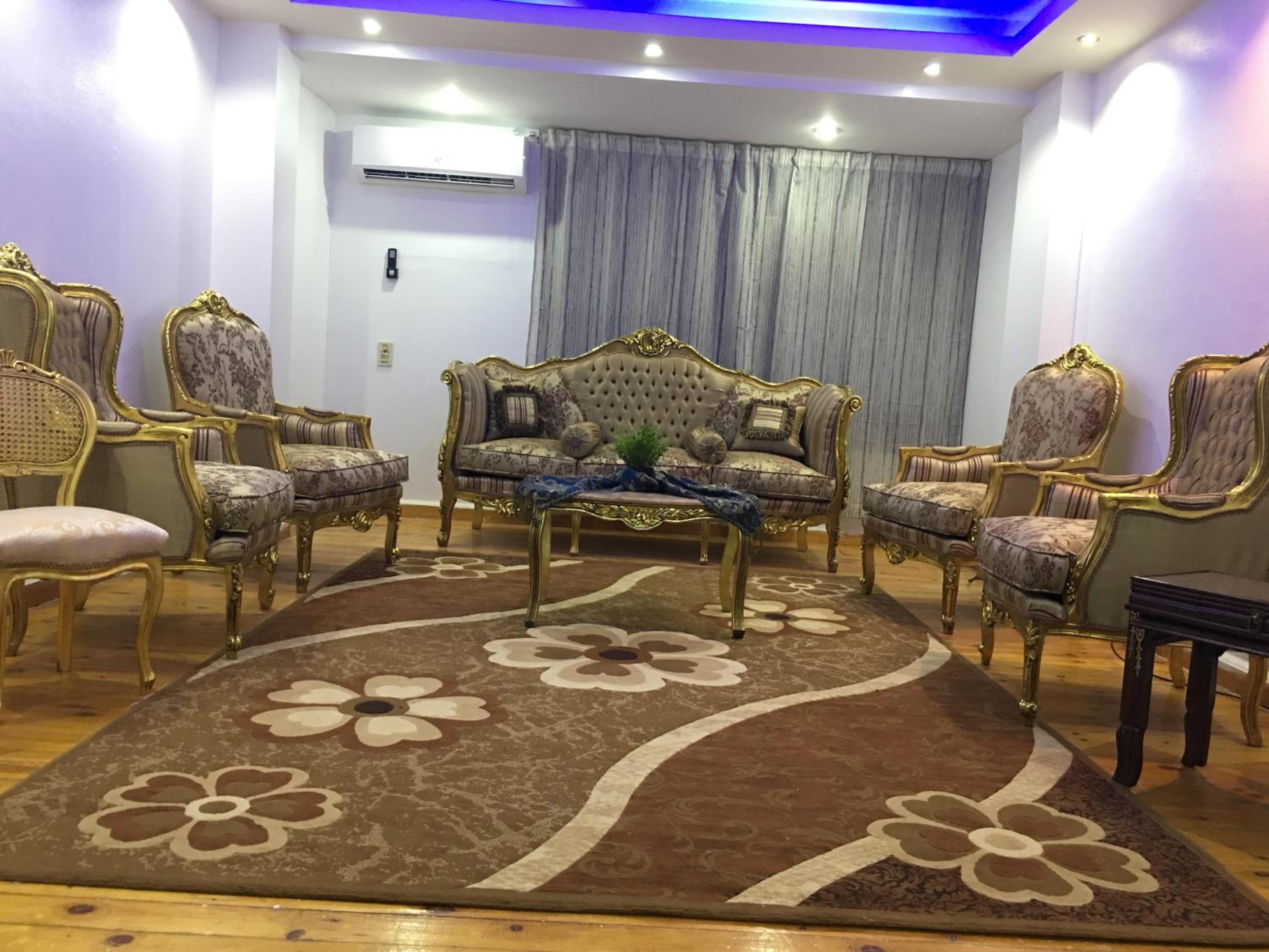 Al Marwa Apartment in Dokki - Families Only