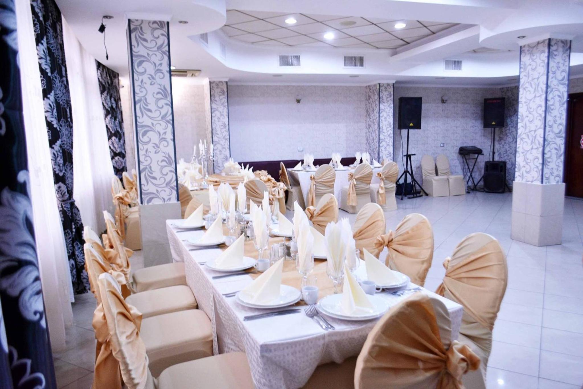 meeting & event spaces