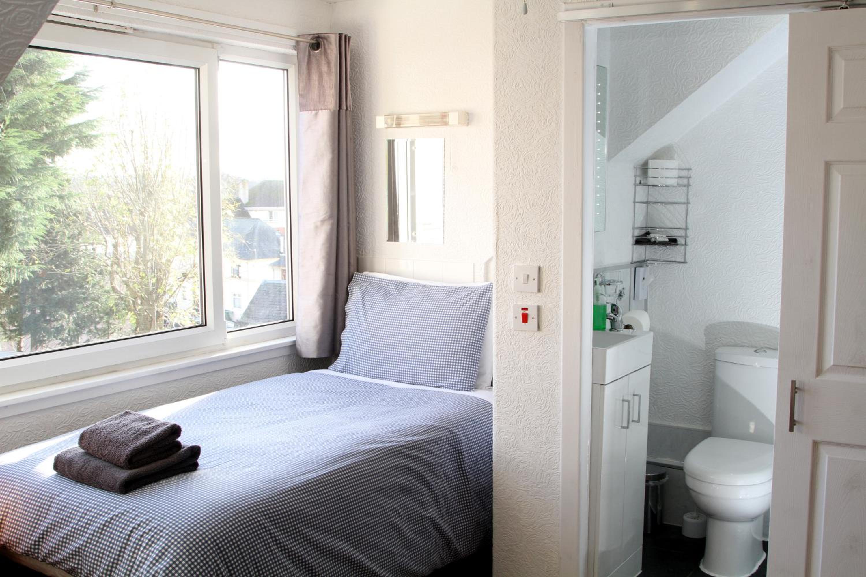 Dean Park Guest House