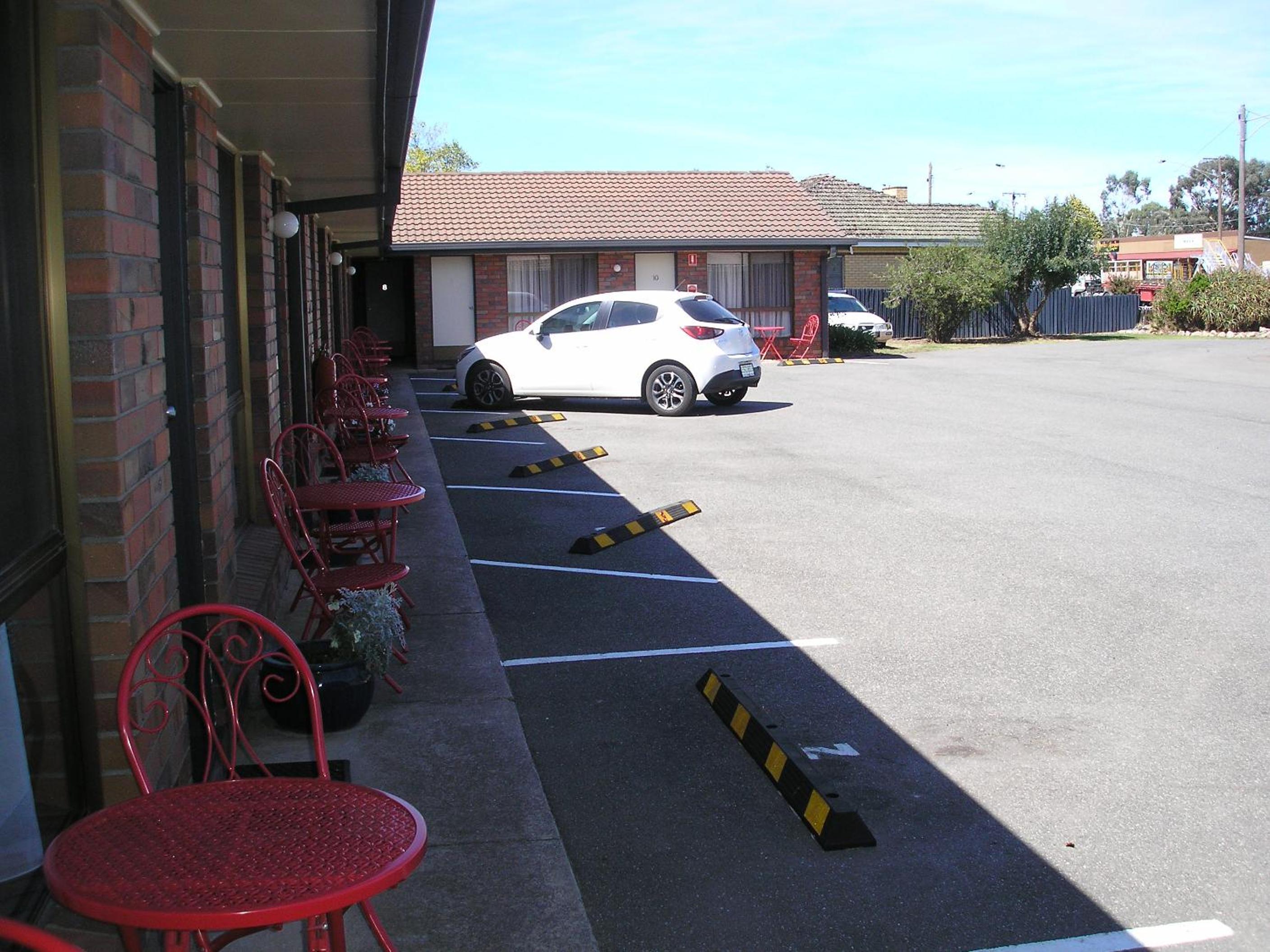 Coorrabin Motor Inn
