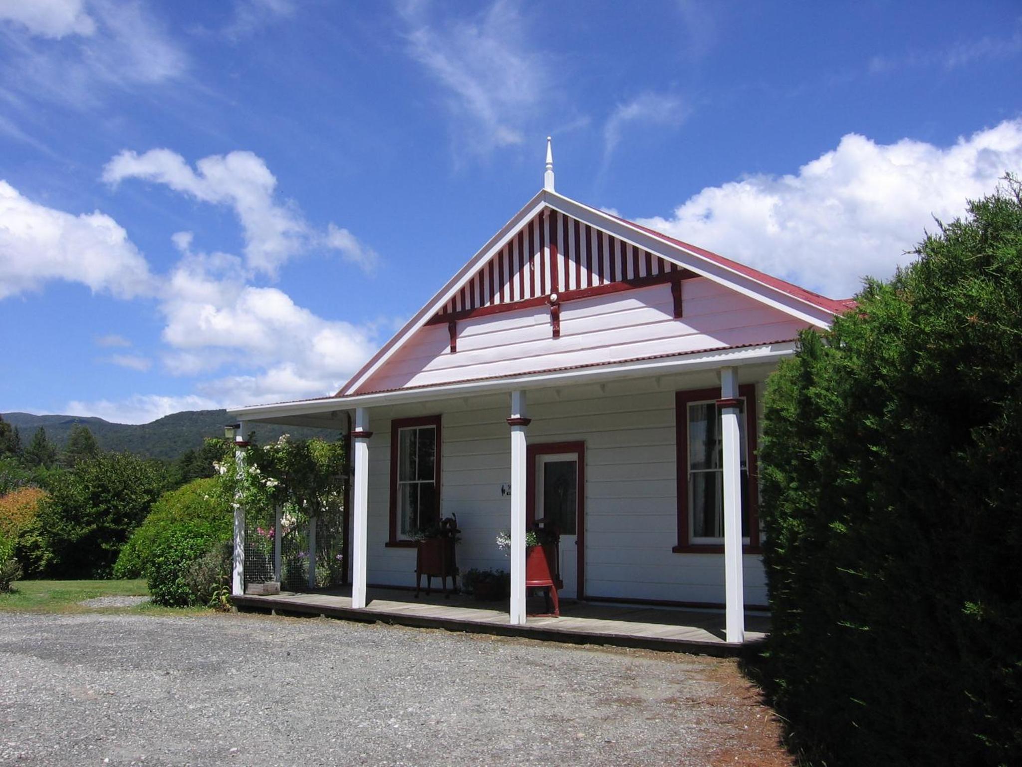 Murrells Grand View House