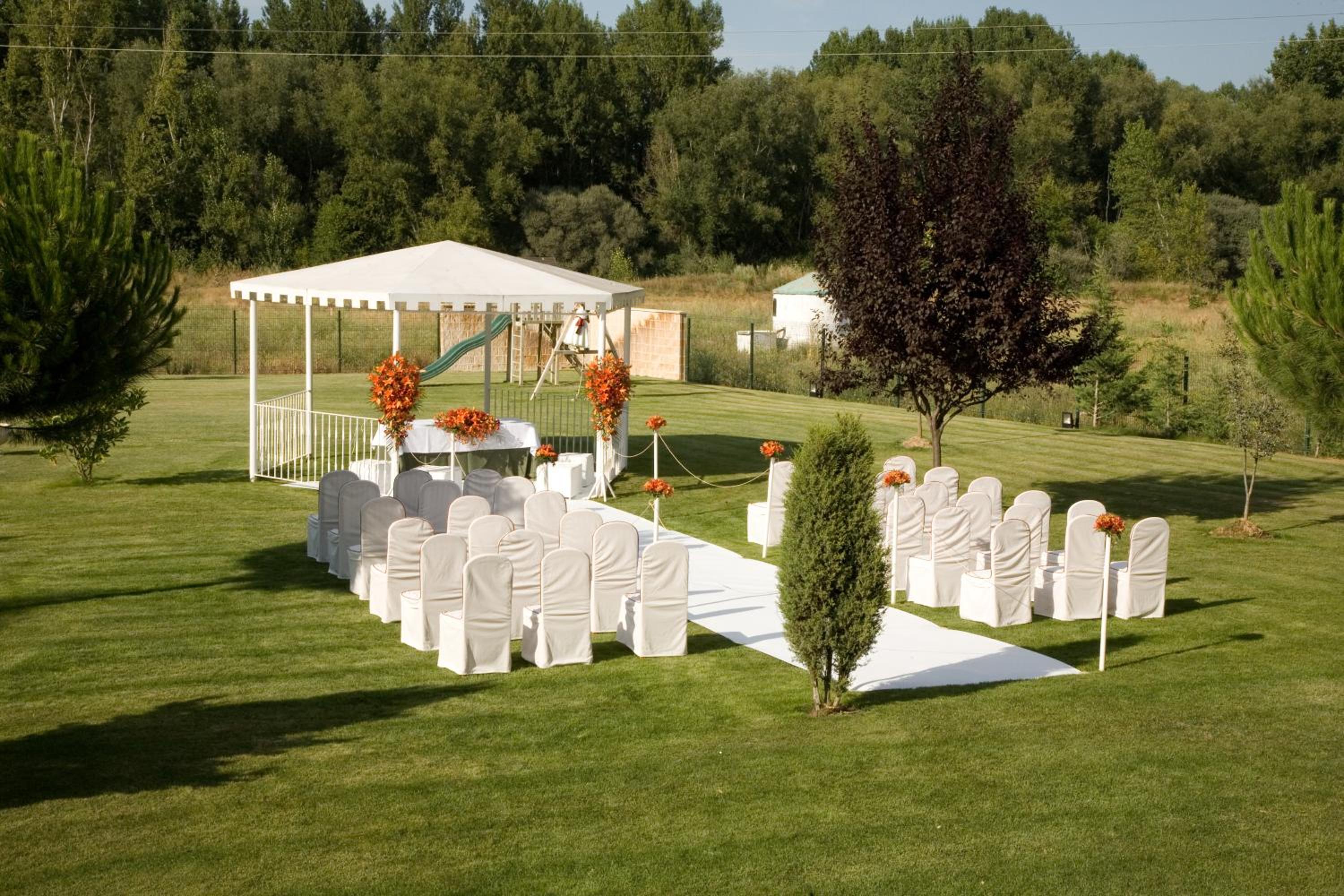 meeting & event spaces