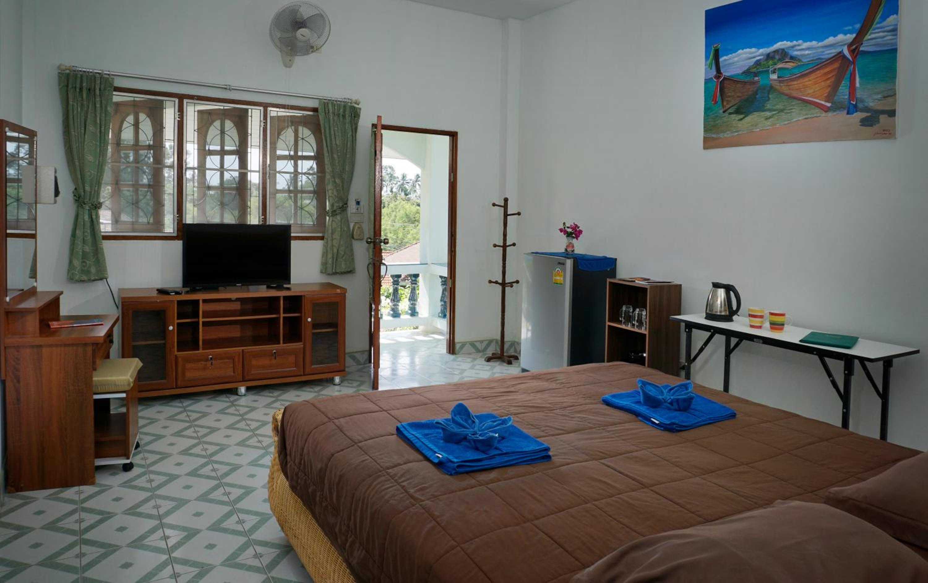 Photo 23