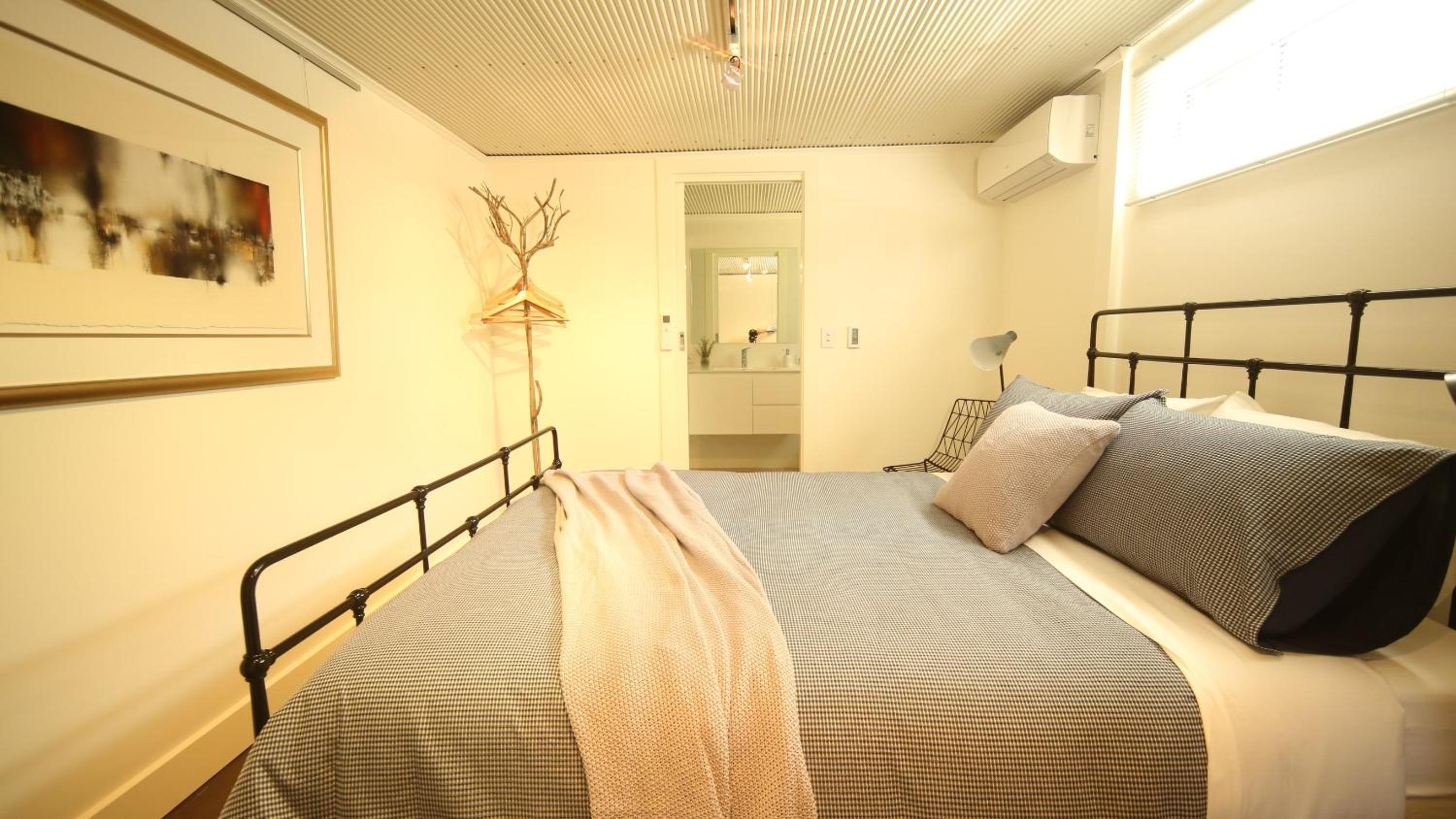 Irongate Studio B&B