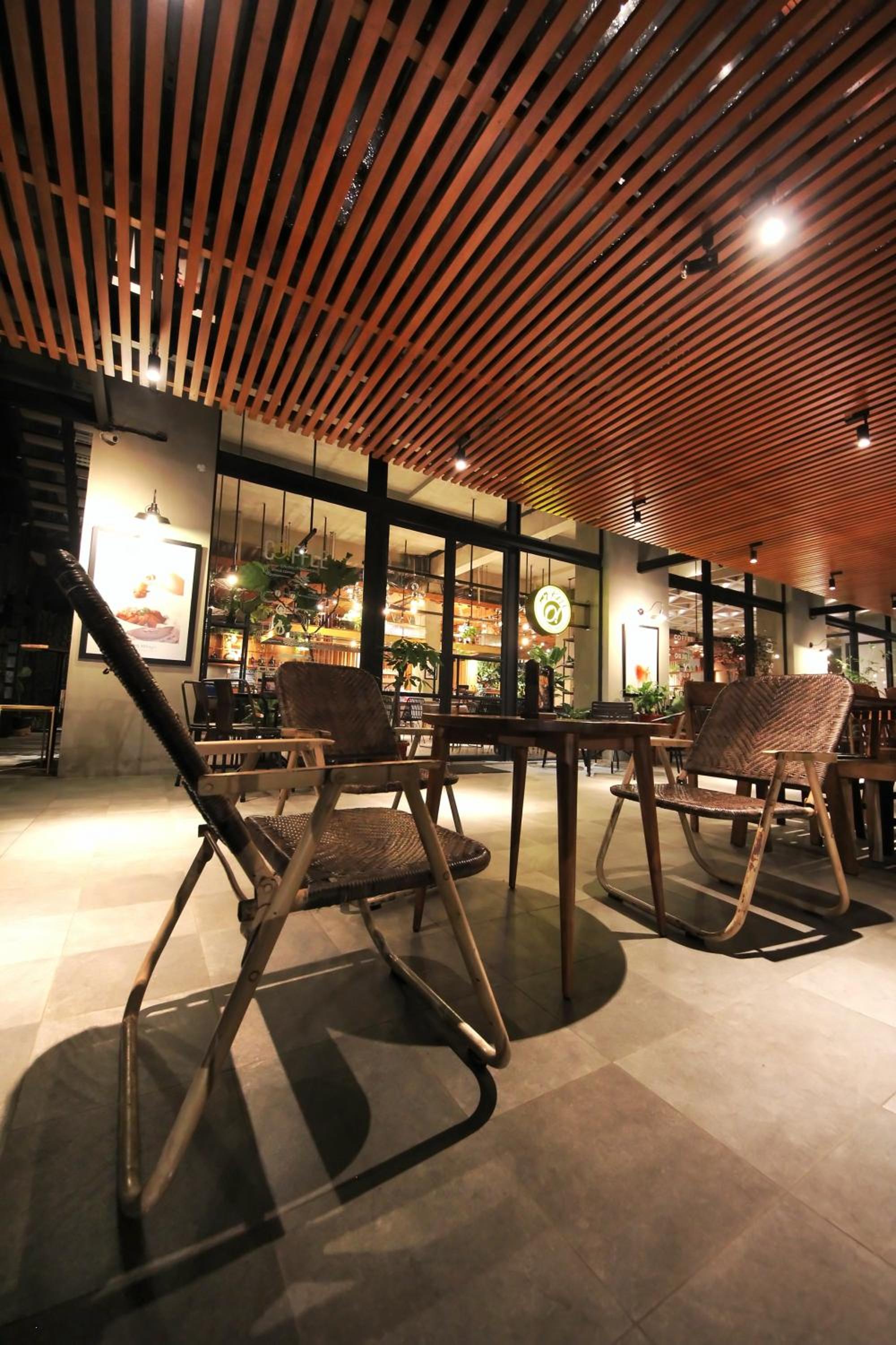restaurant