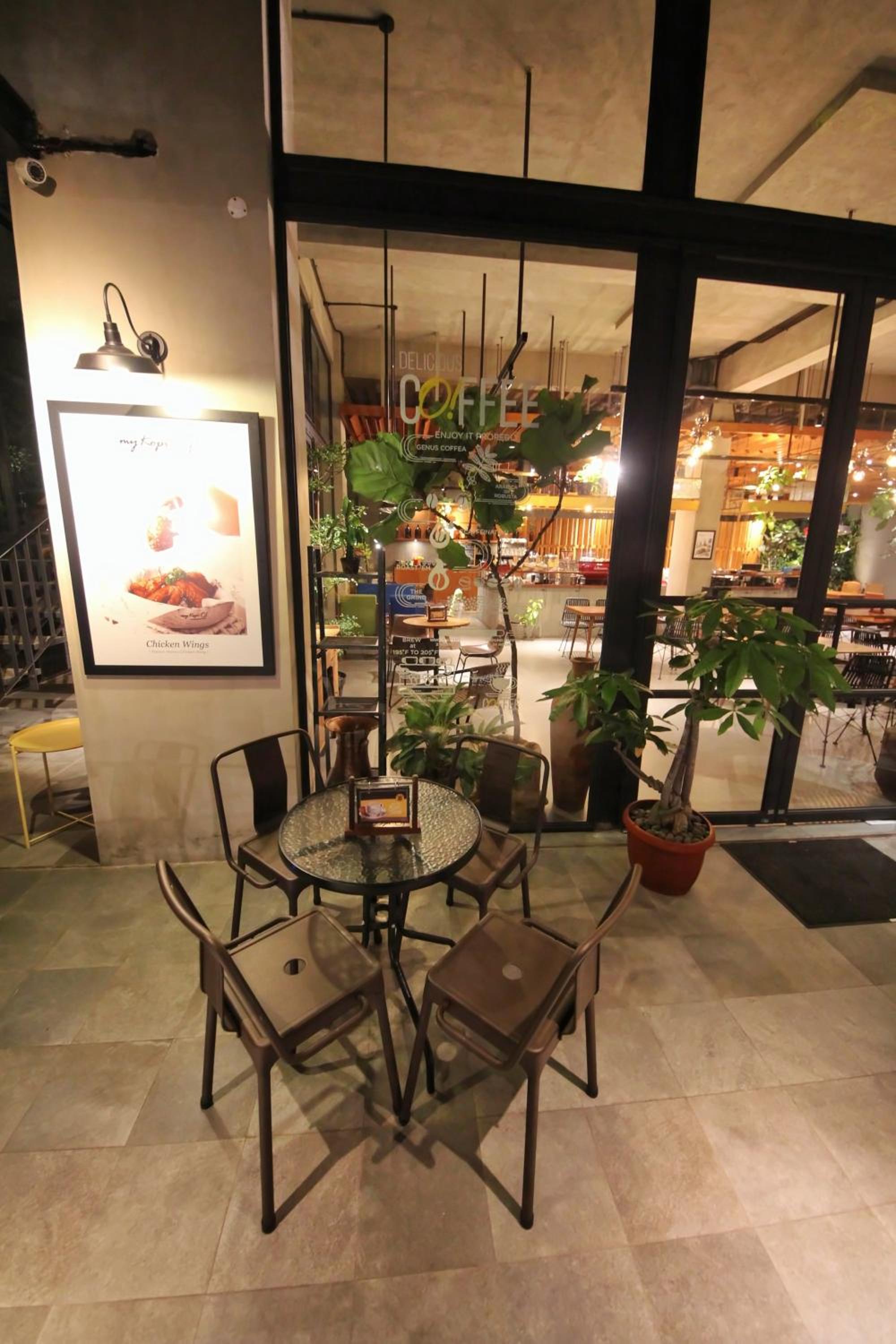 restaurant