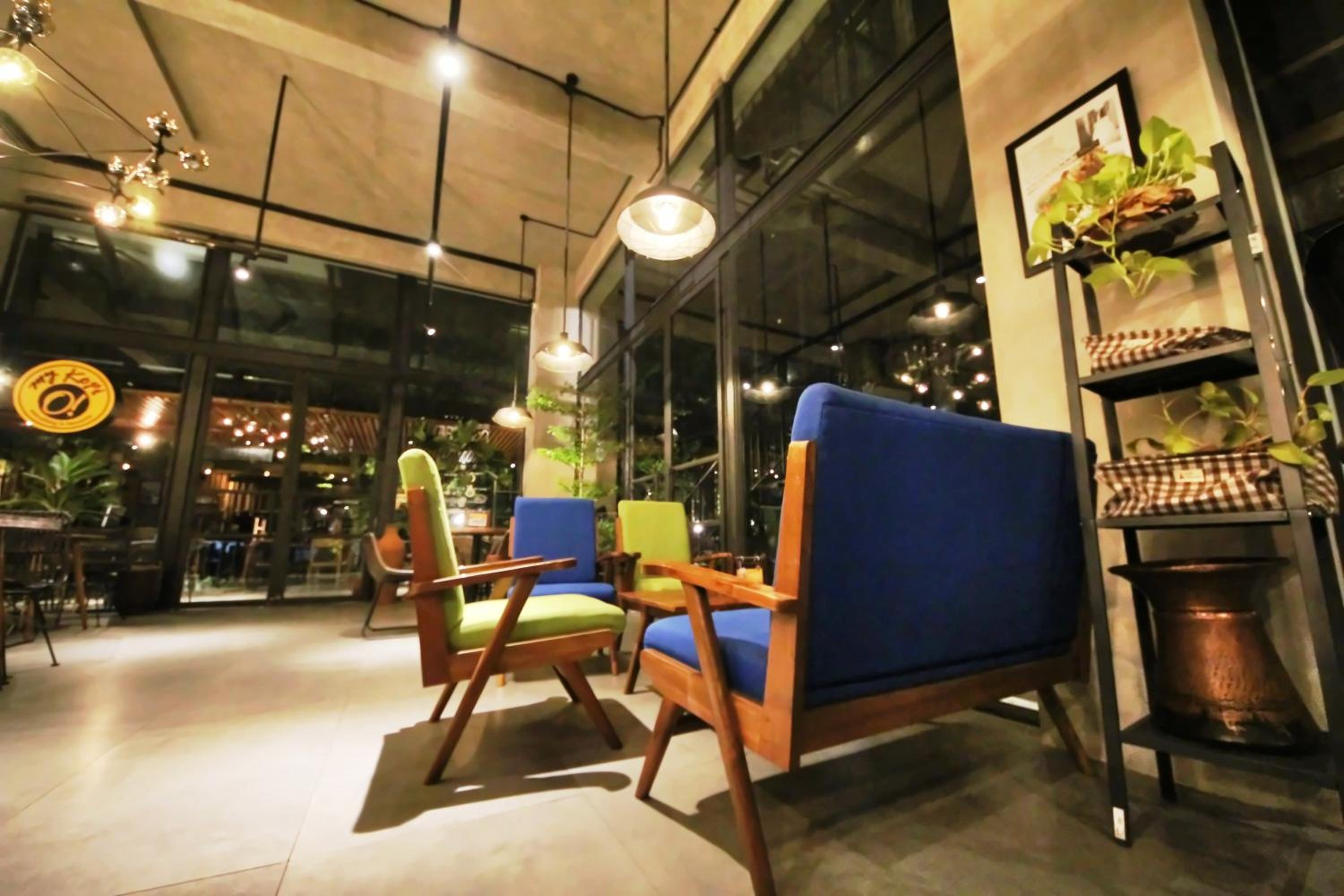 restaurant