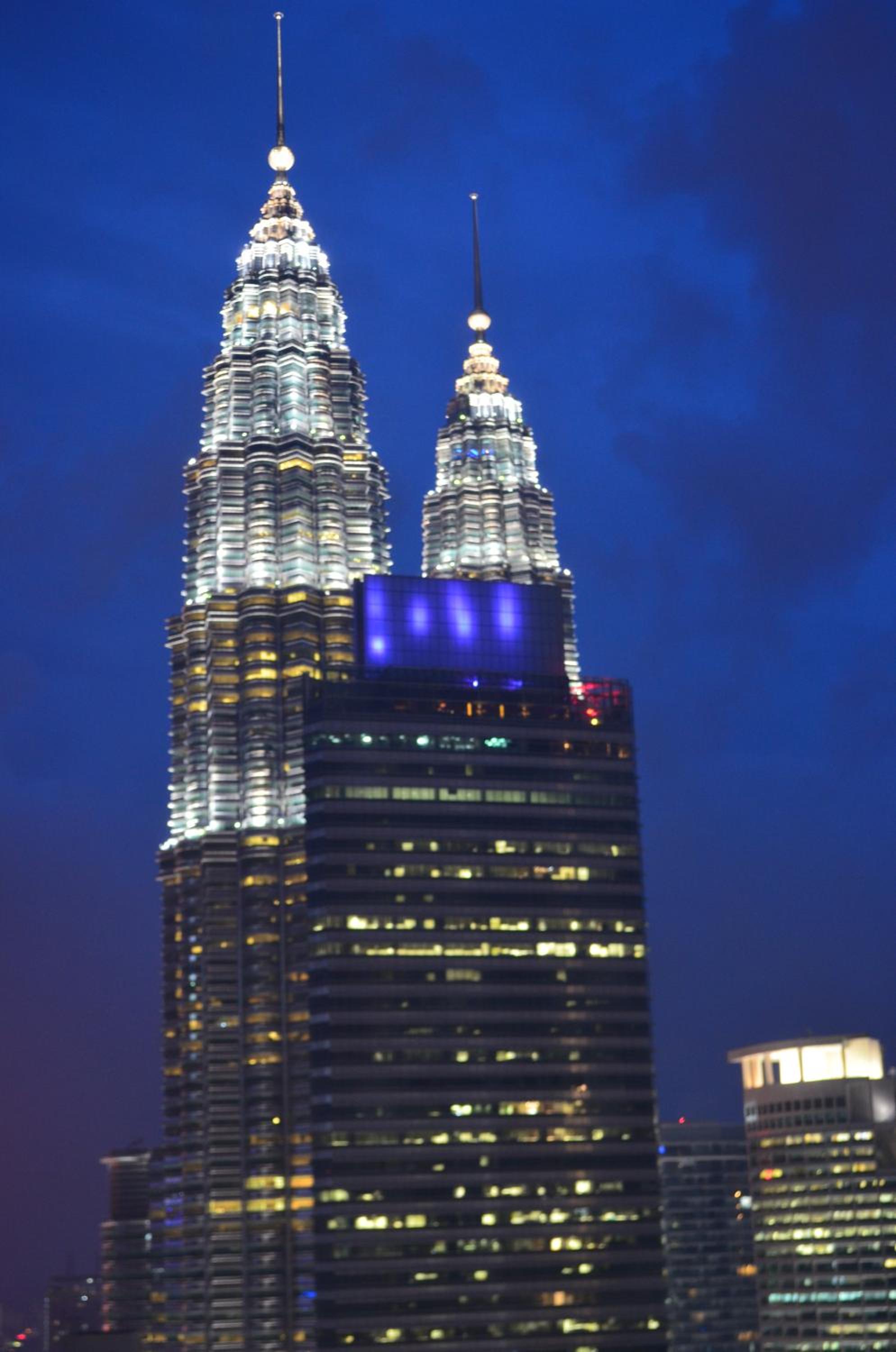 Soho Suites KLCC by Elite