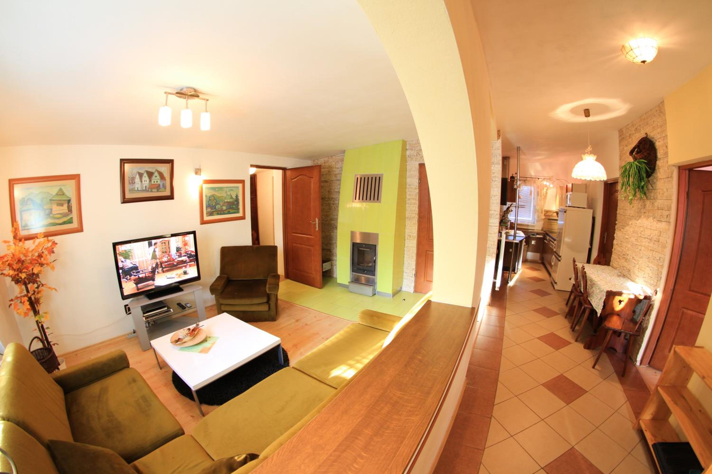 Apartmanovy dom Cottage view 4