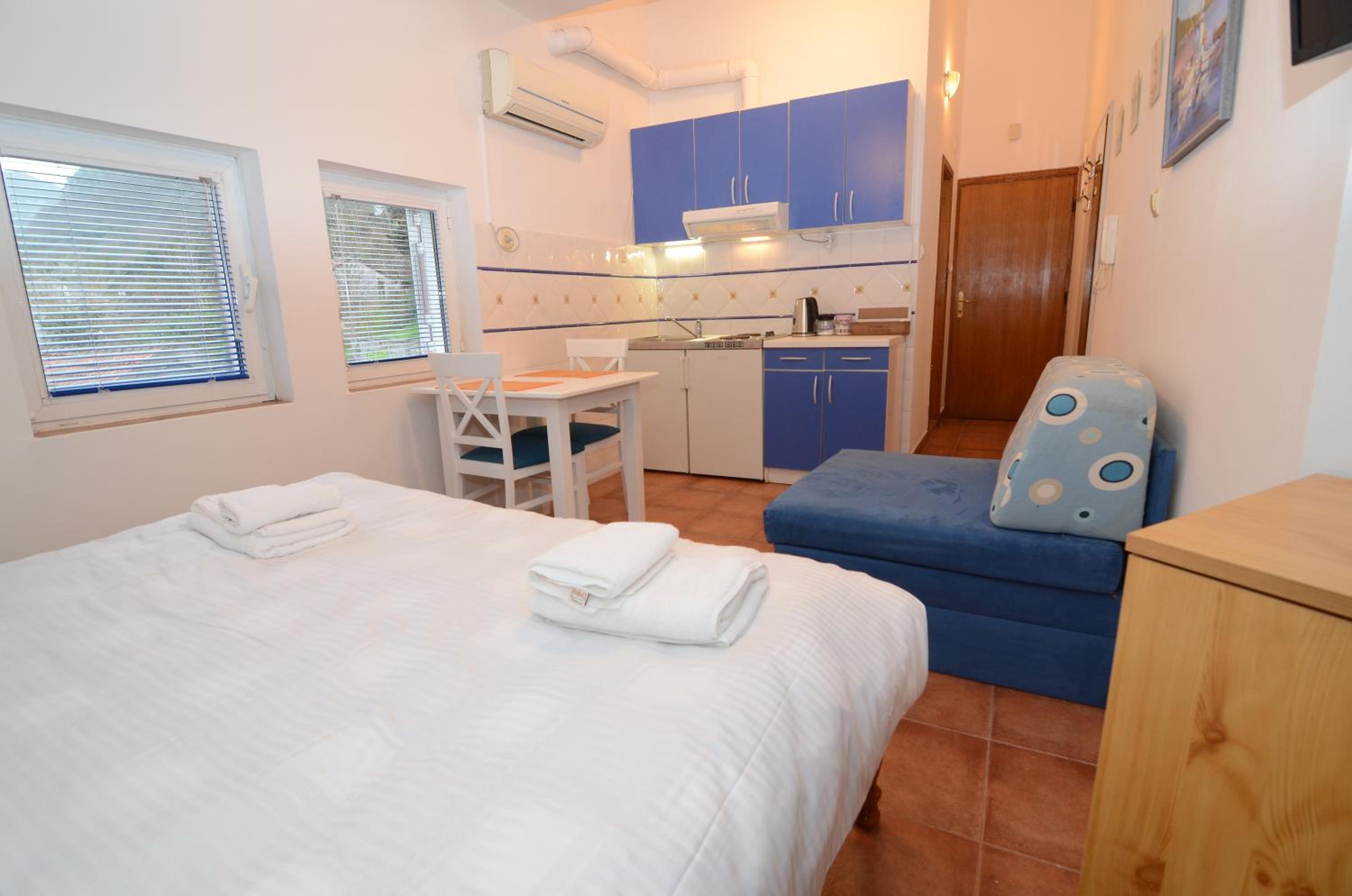 Maritimo Apartments