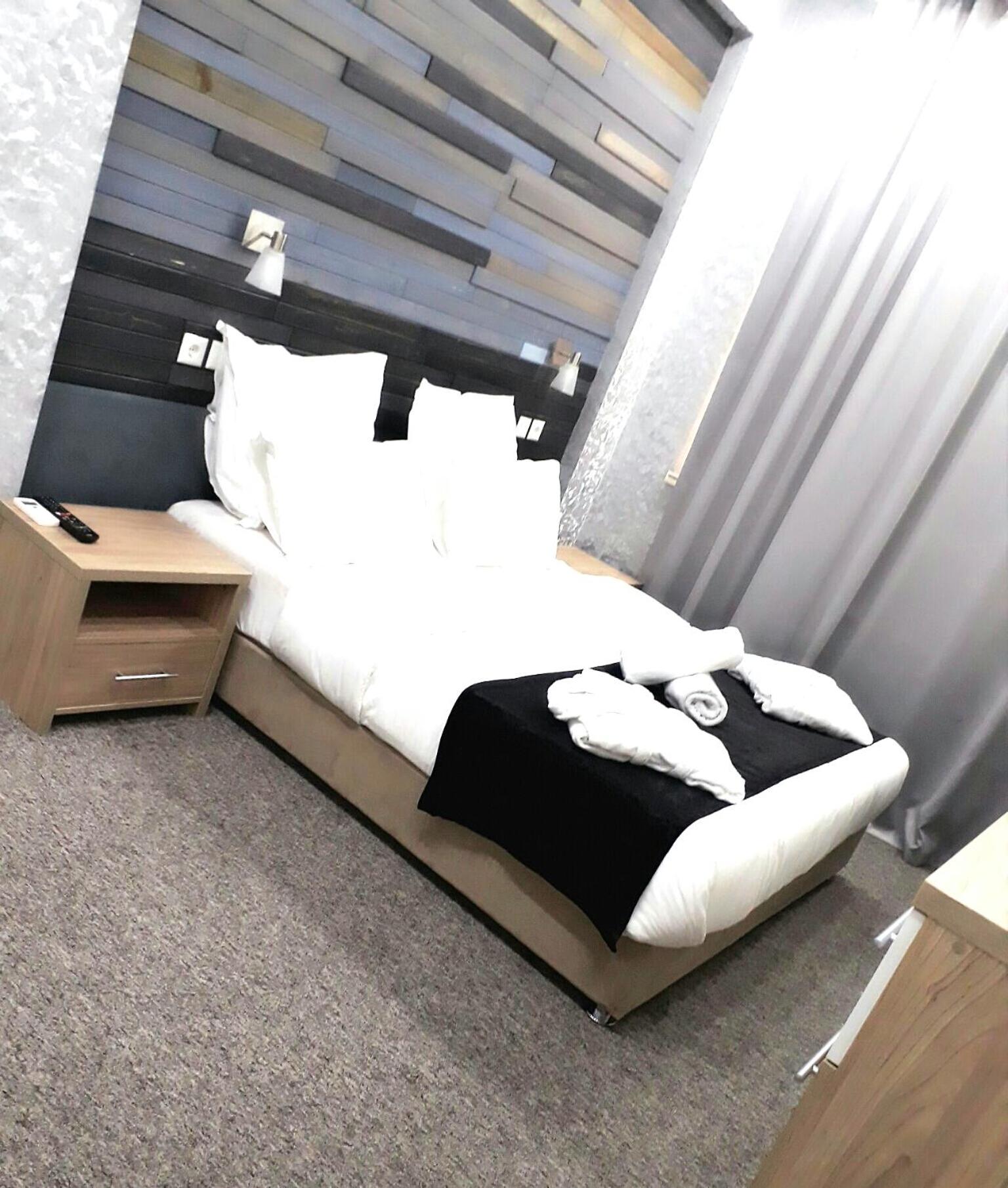Small Hotel