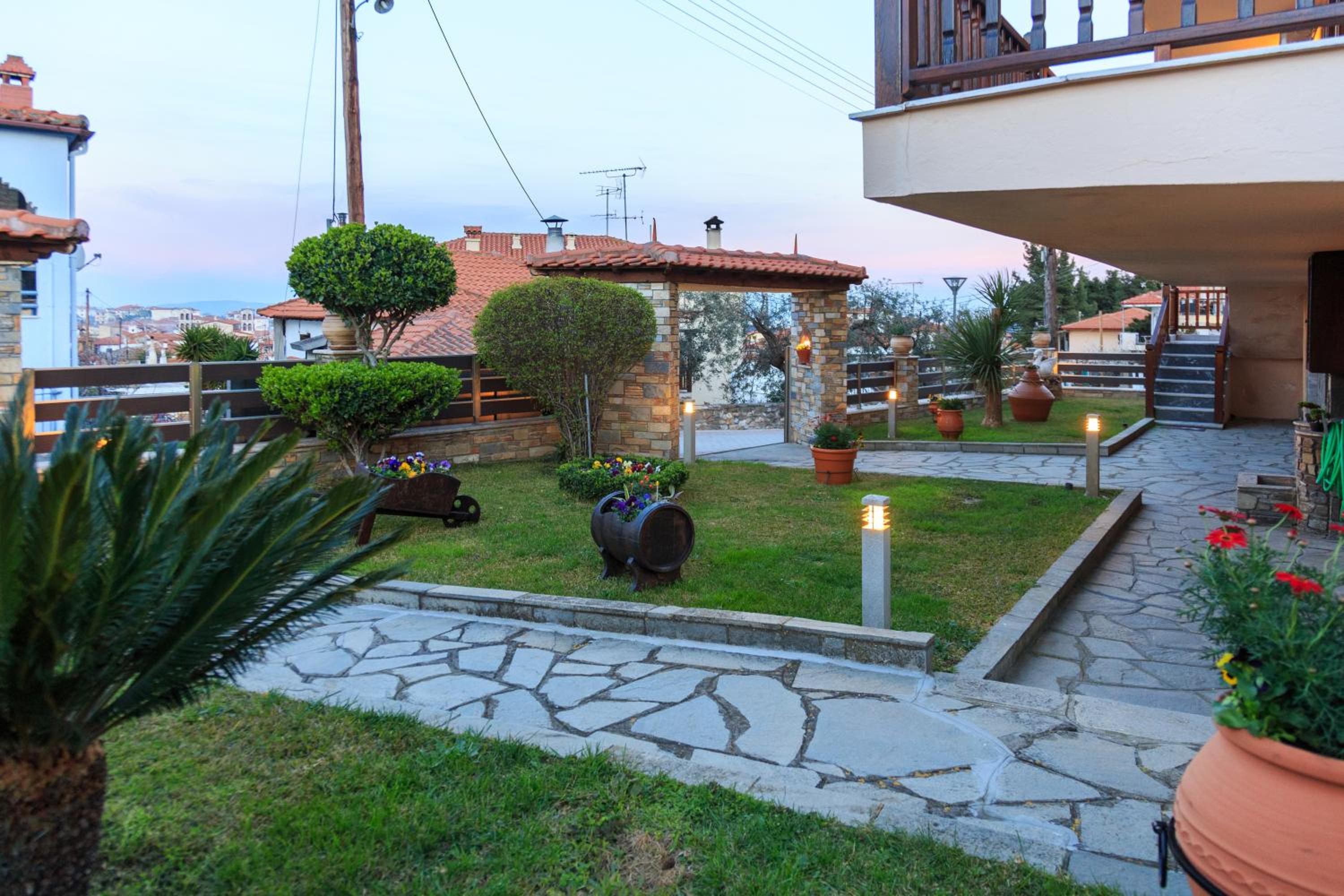 Photo 20