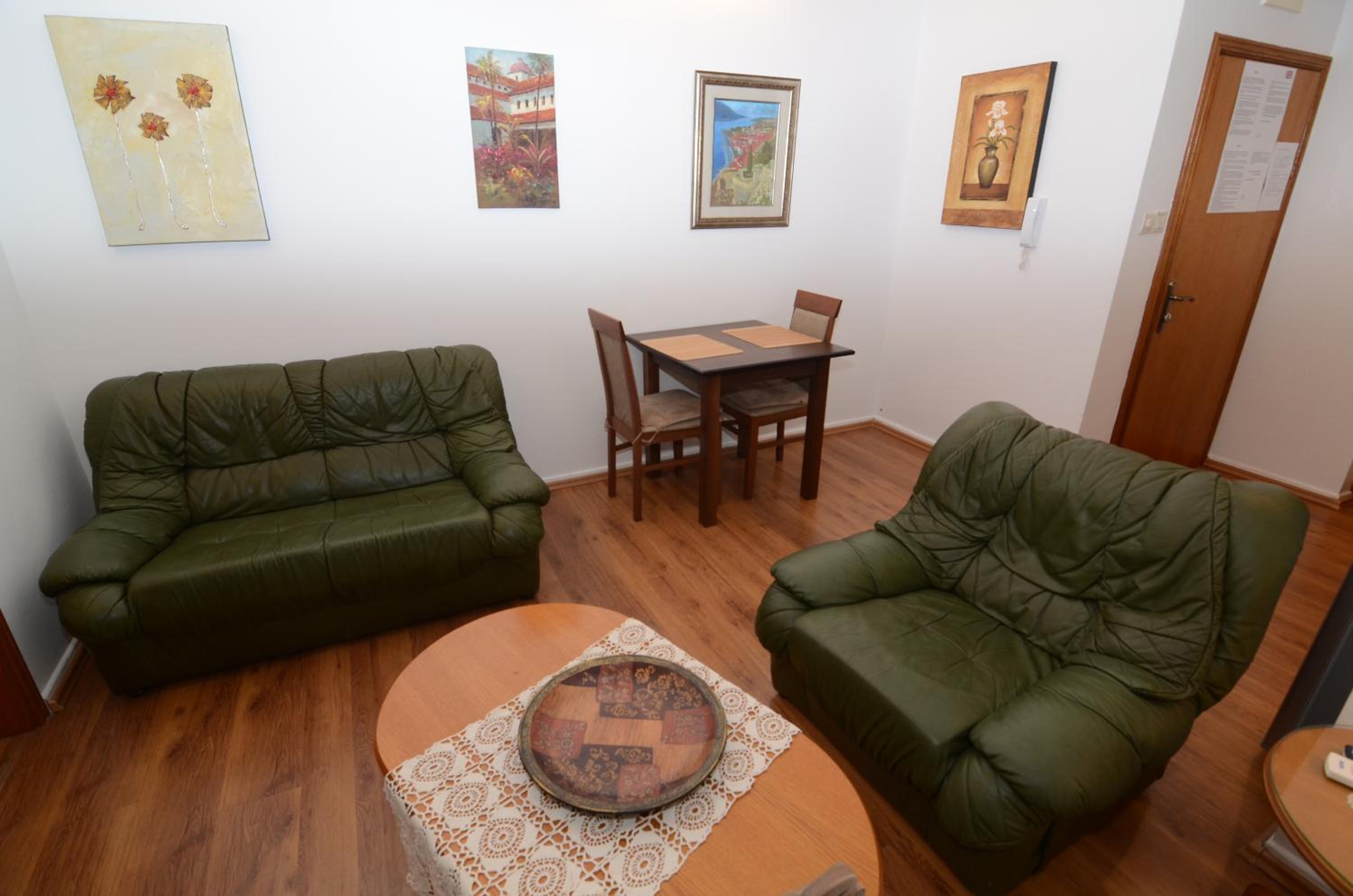 Maritimo Apartments
