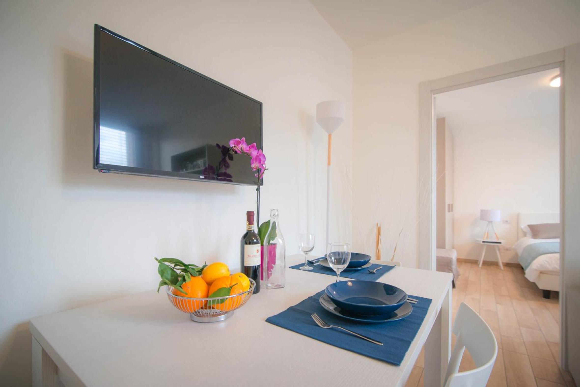 Comonfive Apartments