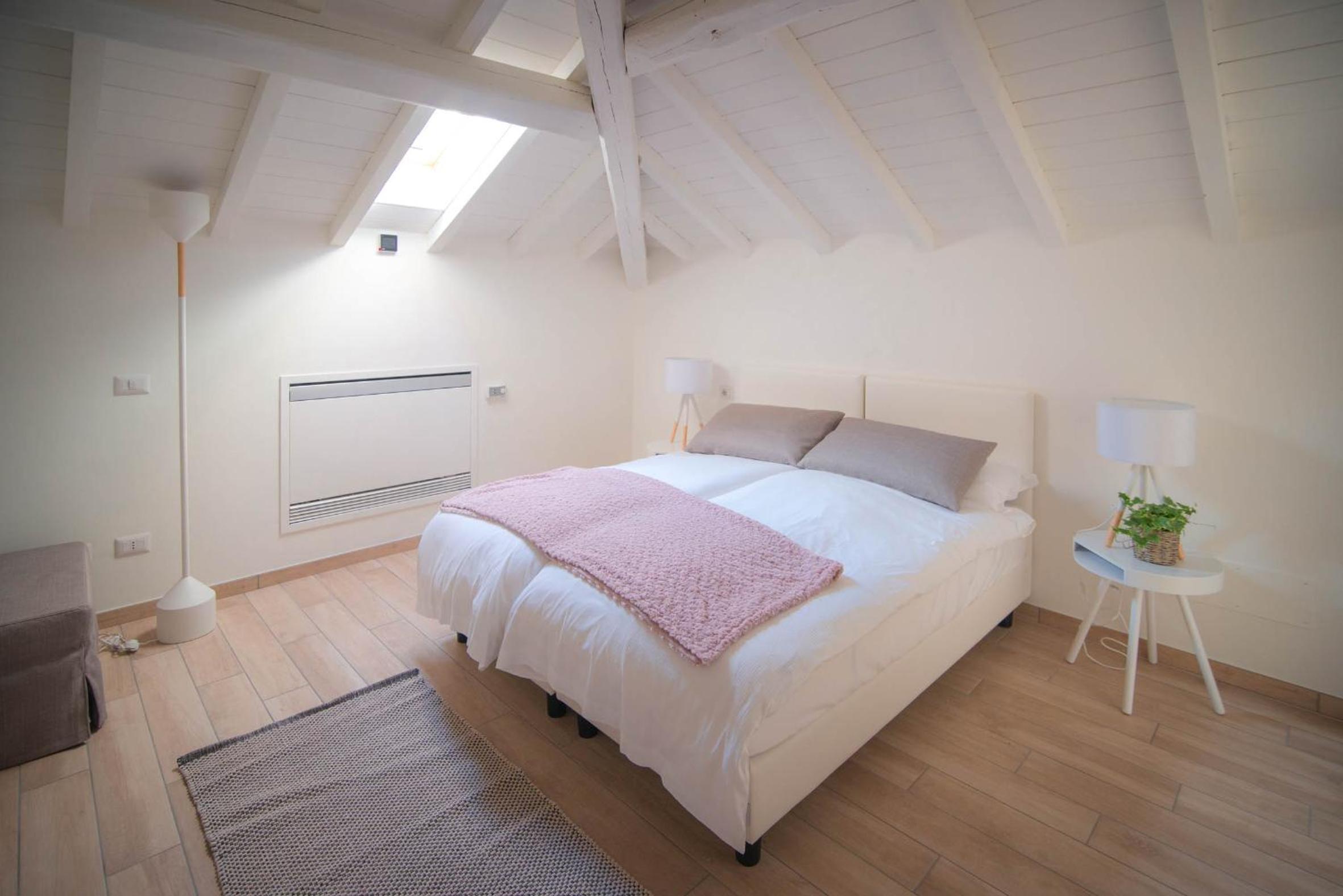 Comonfive Apartments