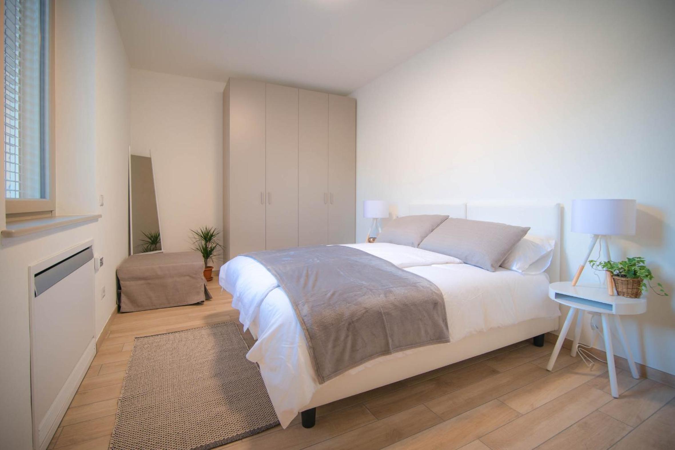 Comonfive Apartments