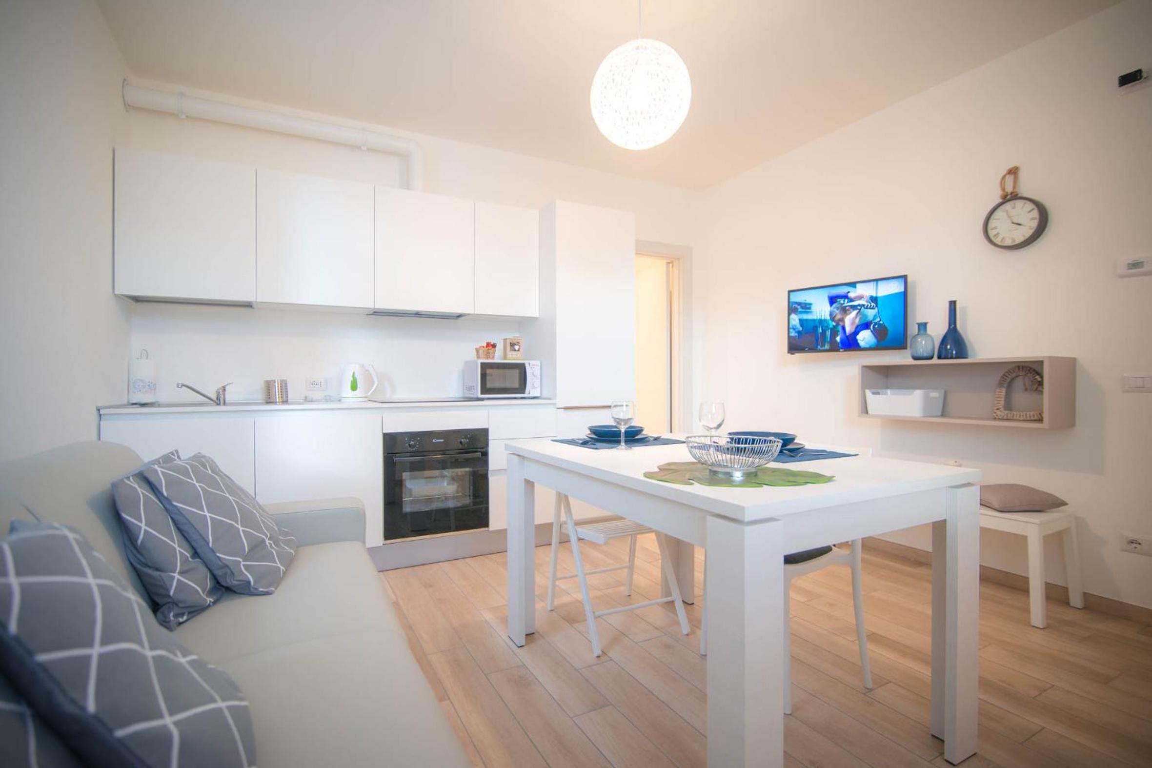 Comonfive Apartments