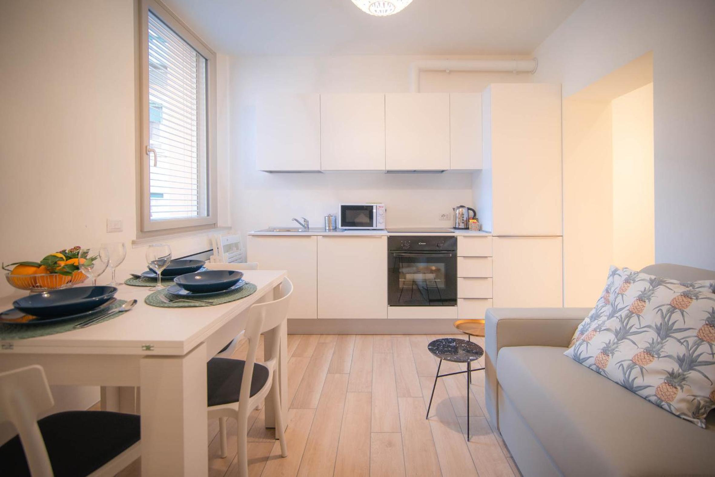Comonfive Apartments