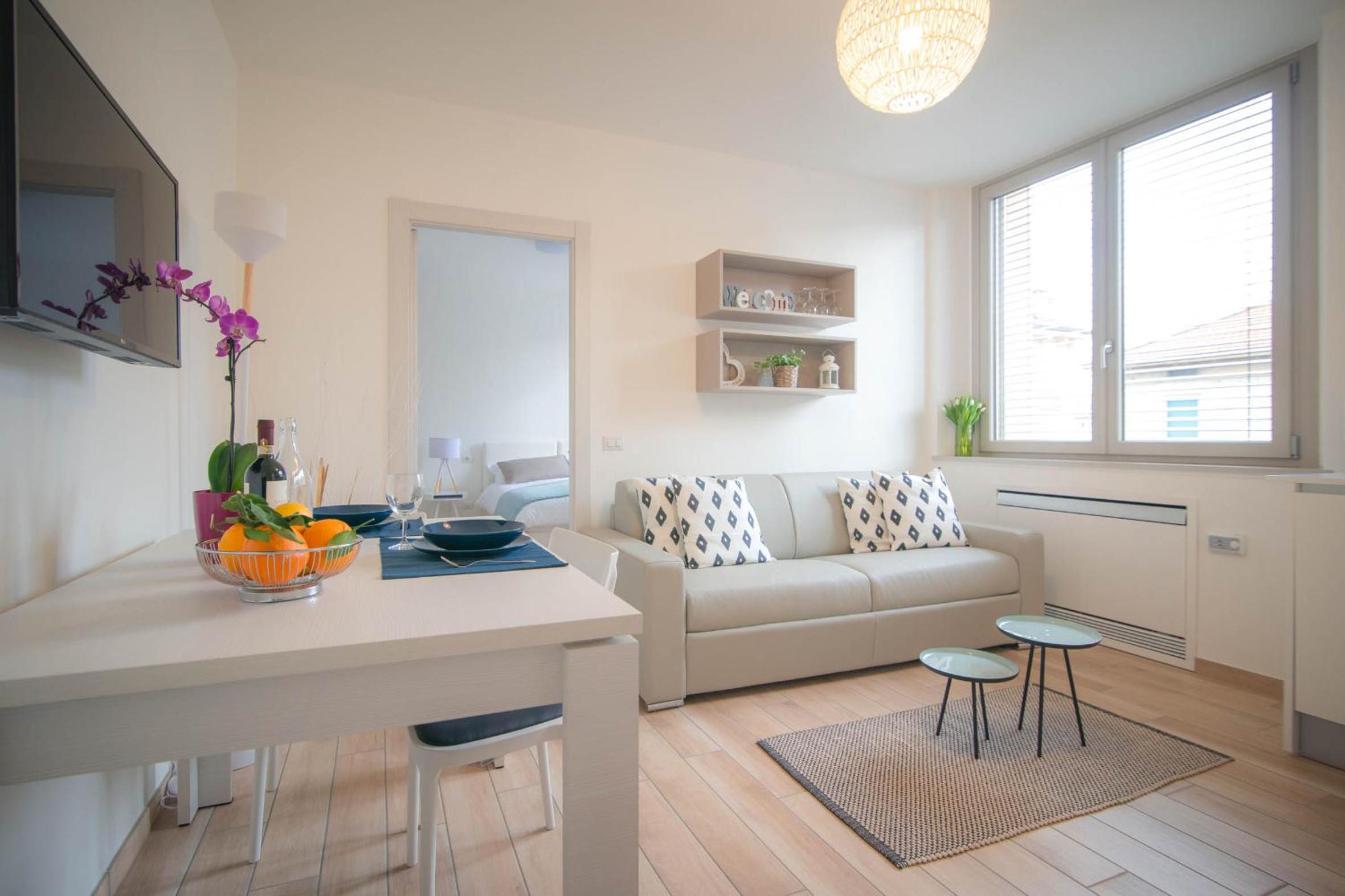 Comonfive Apartments