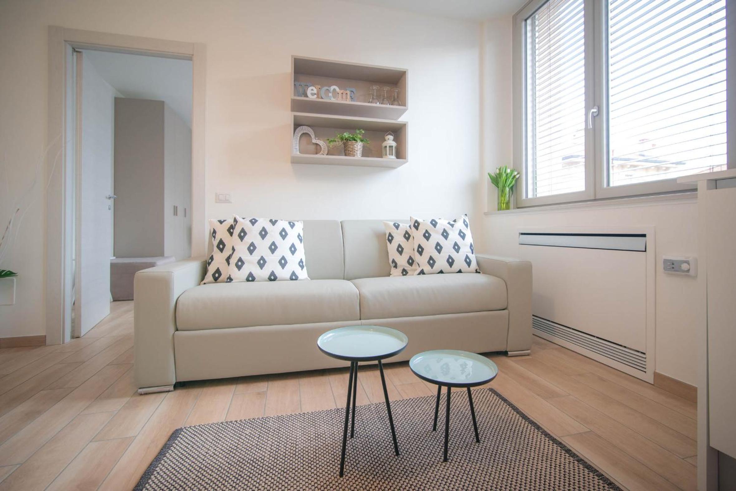 Comonfive Apartments