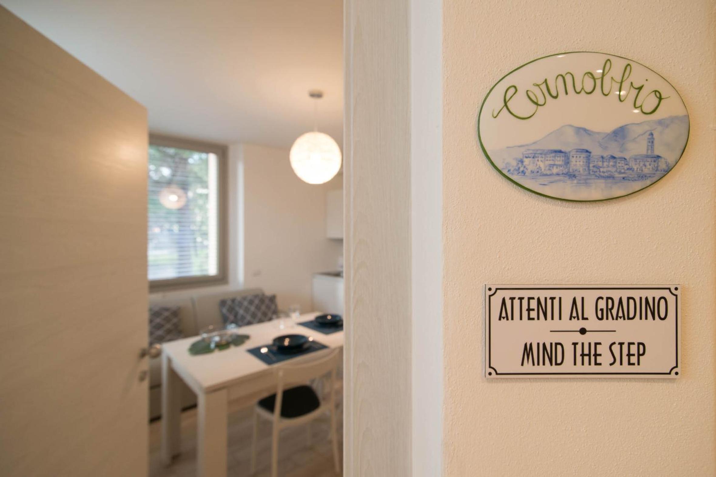 Comonfive Apartments