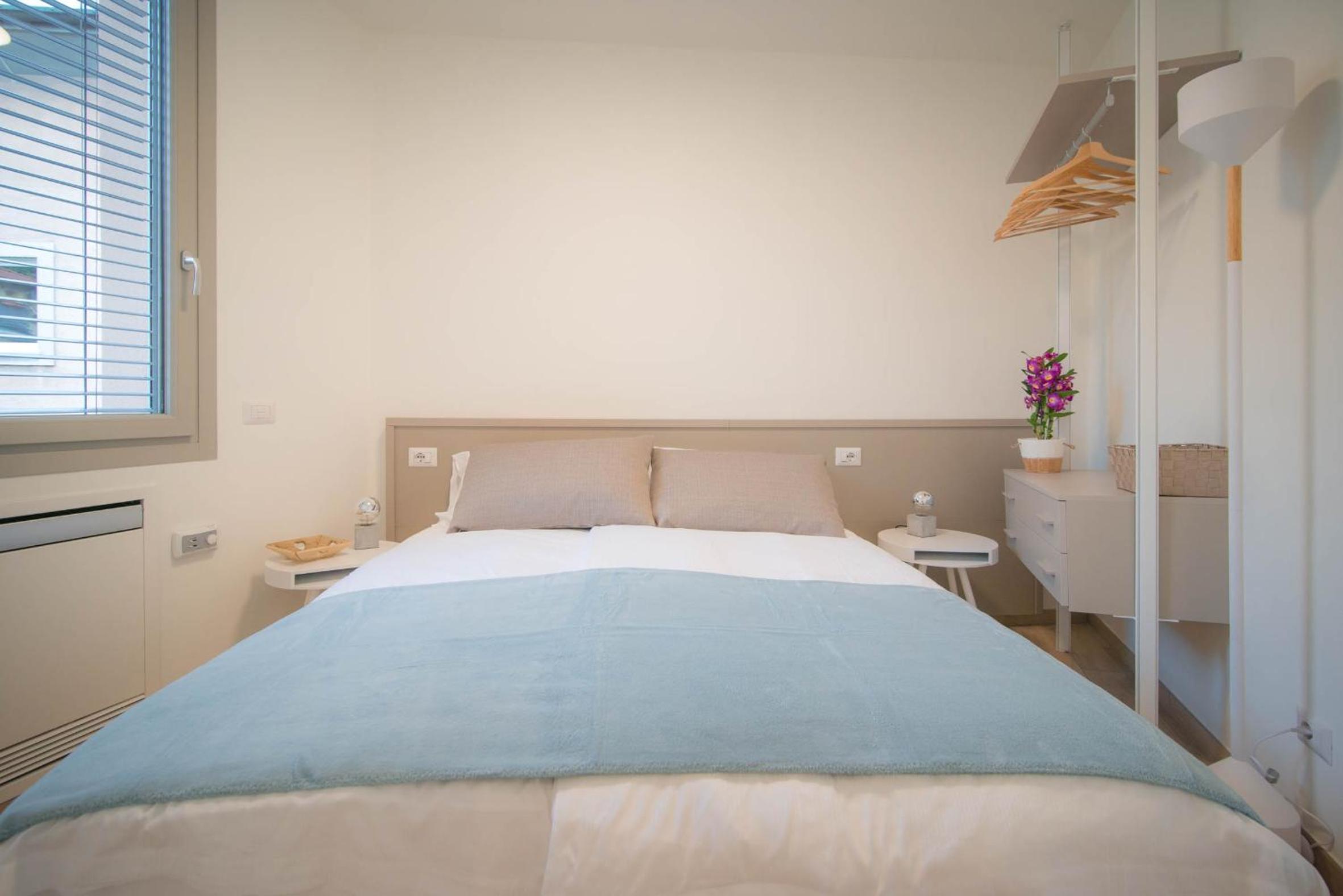 Comonfive Apartments