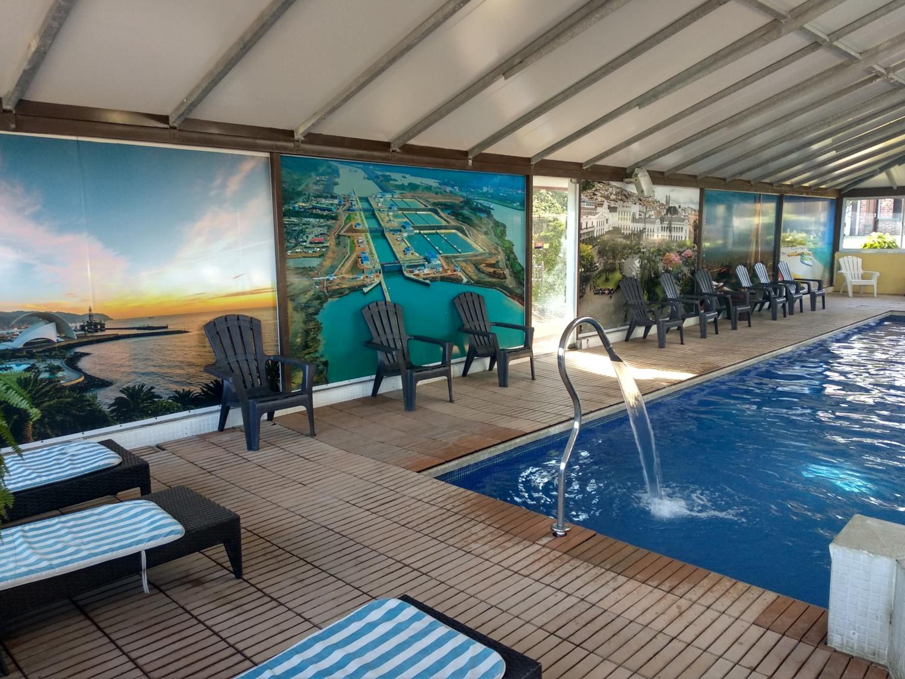 El Descubrimiento Resort Club