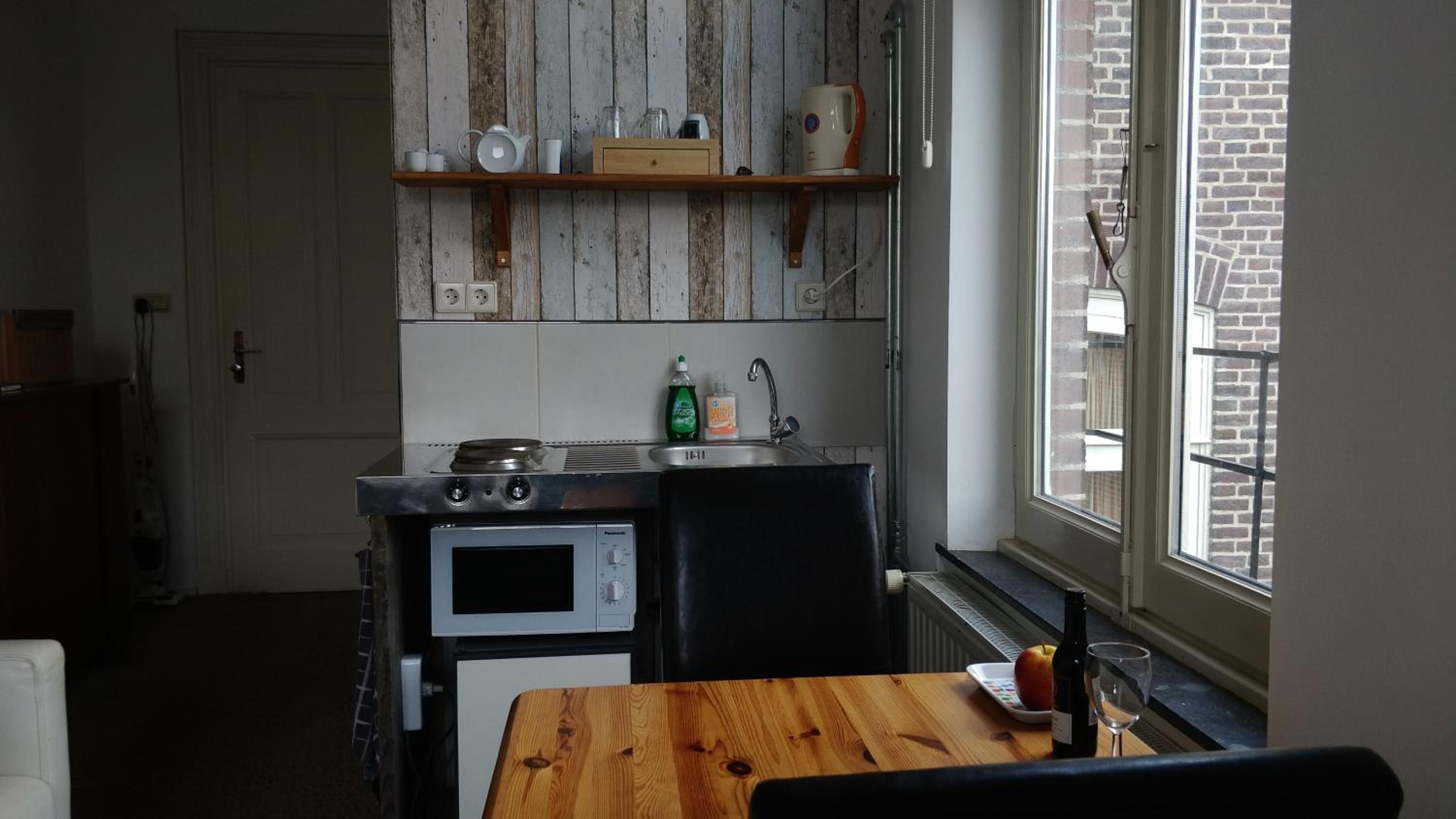Photo 11