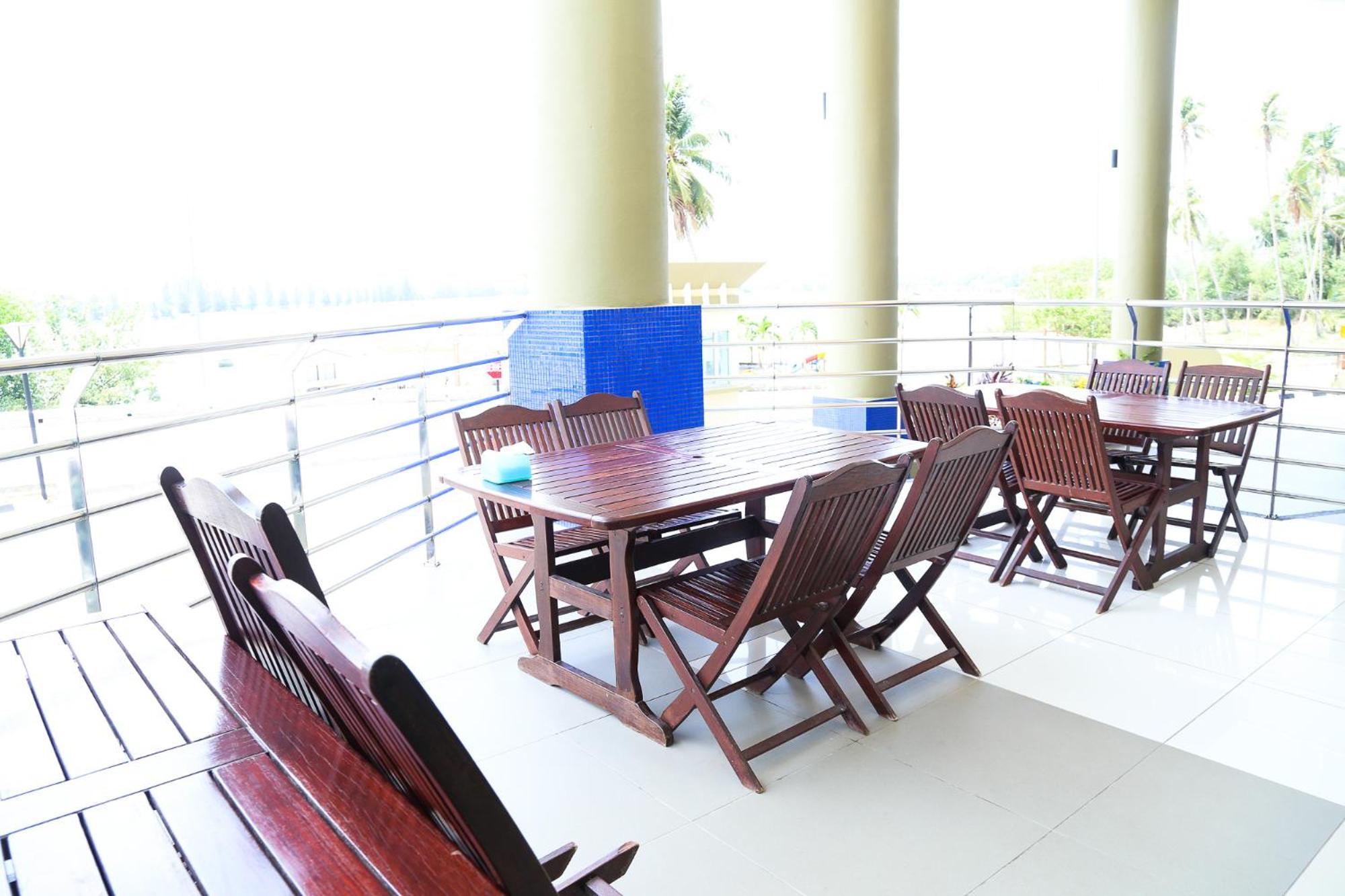 Marina Heights Resort photo 3