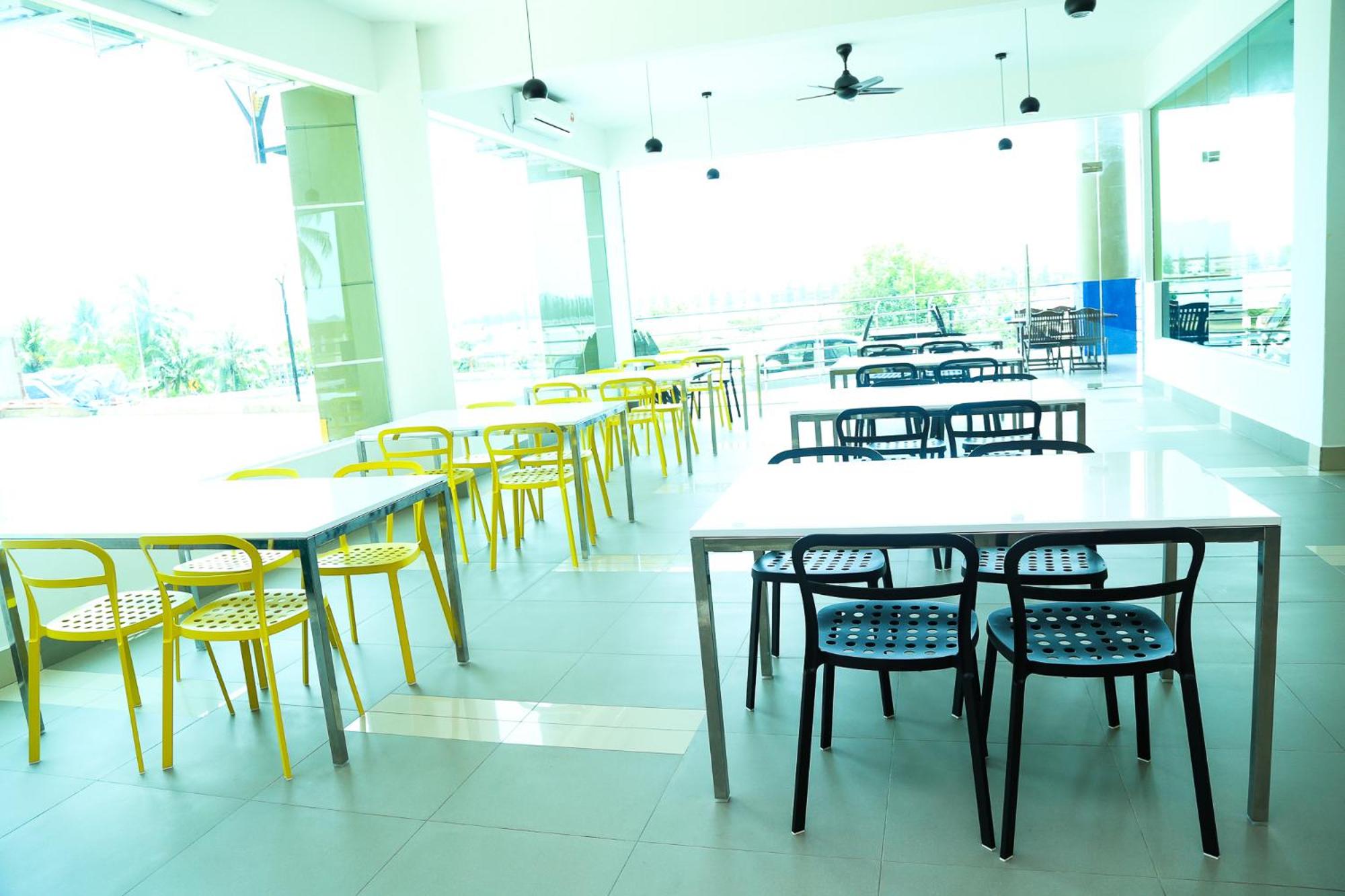 Marina Heights Resort photo 5