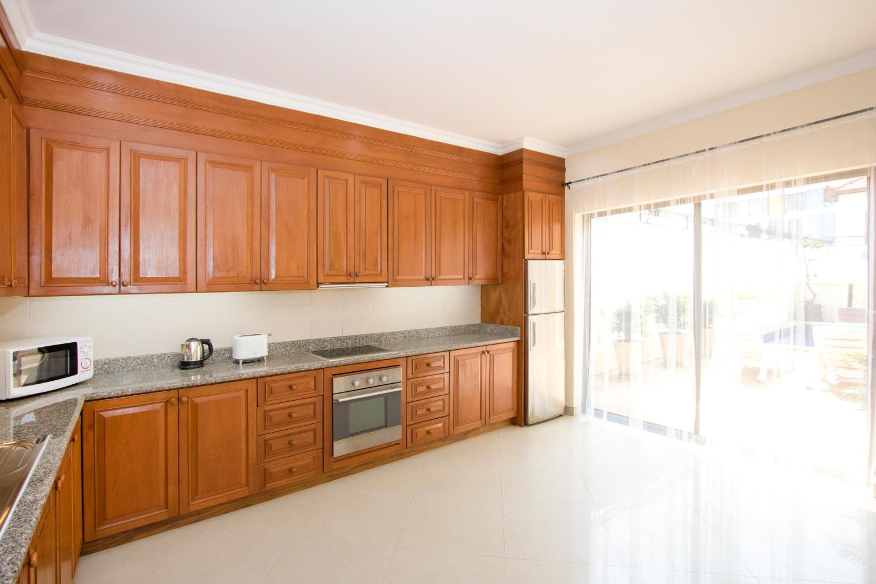 Avoca Pool Villas