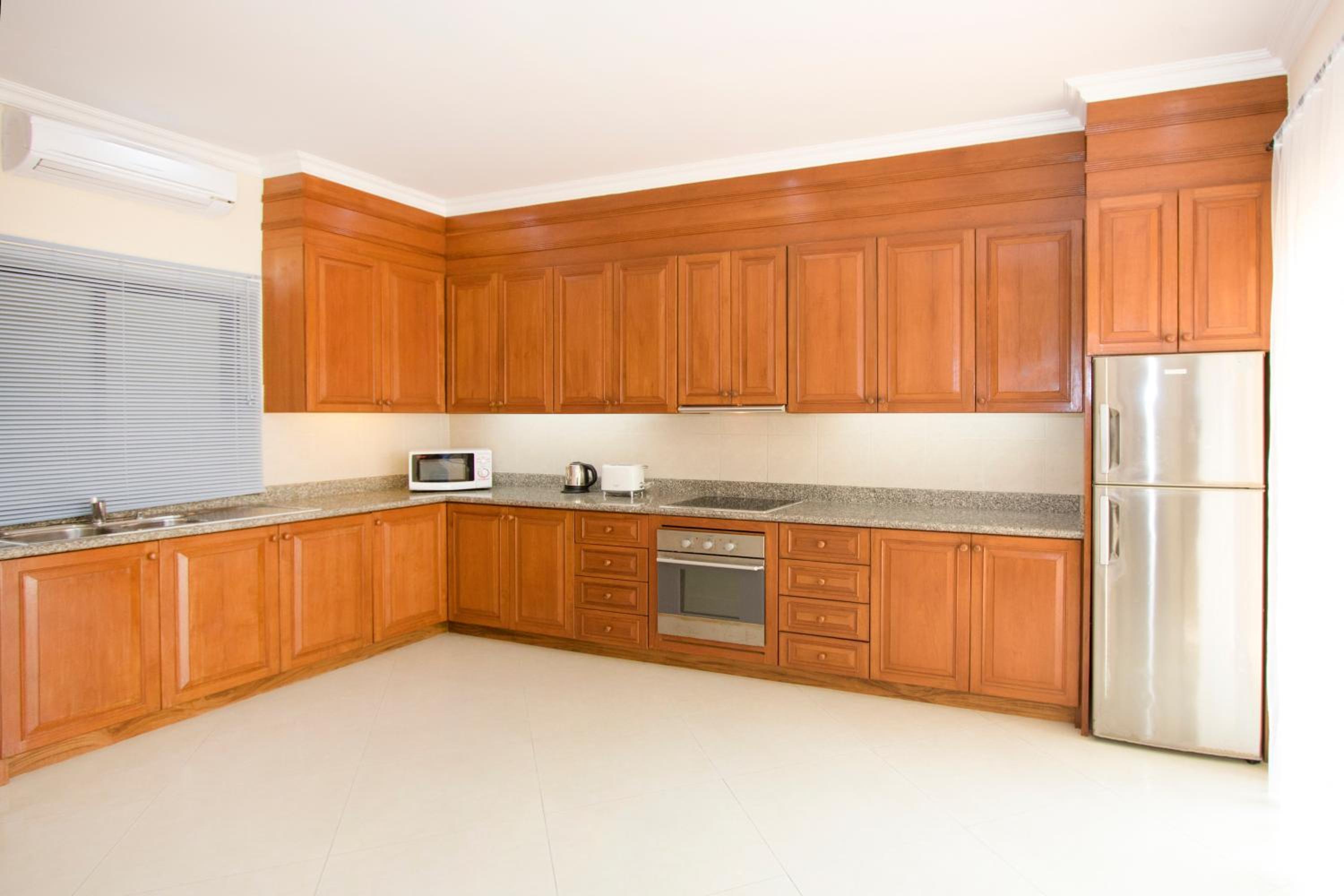 Avoca Pool Villas