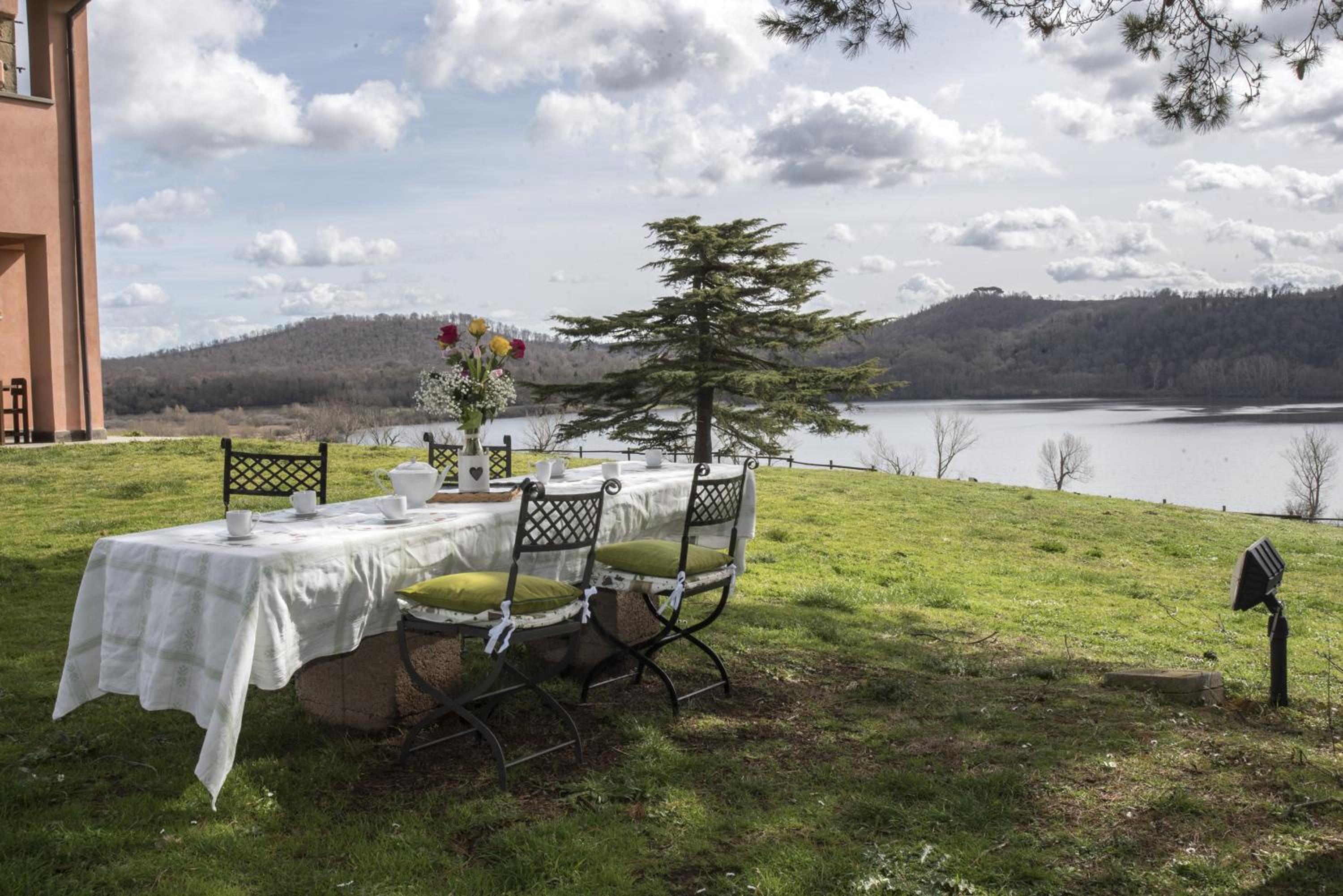 Agriturismo Lago di Mezzano