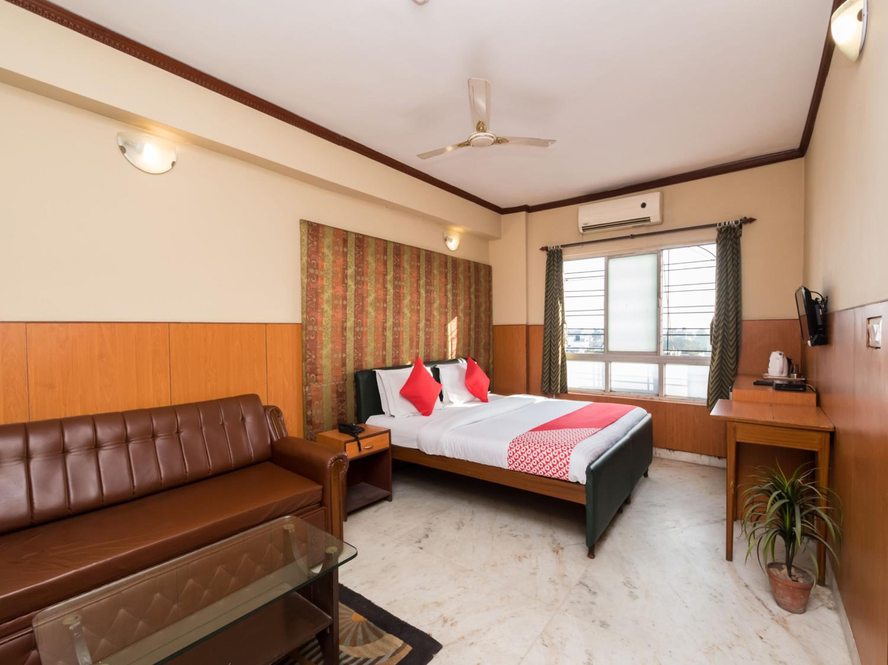 Malik Guest House